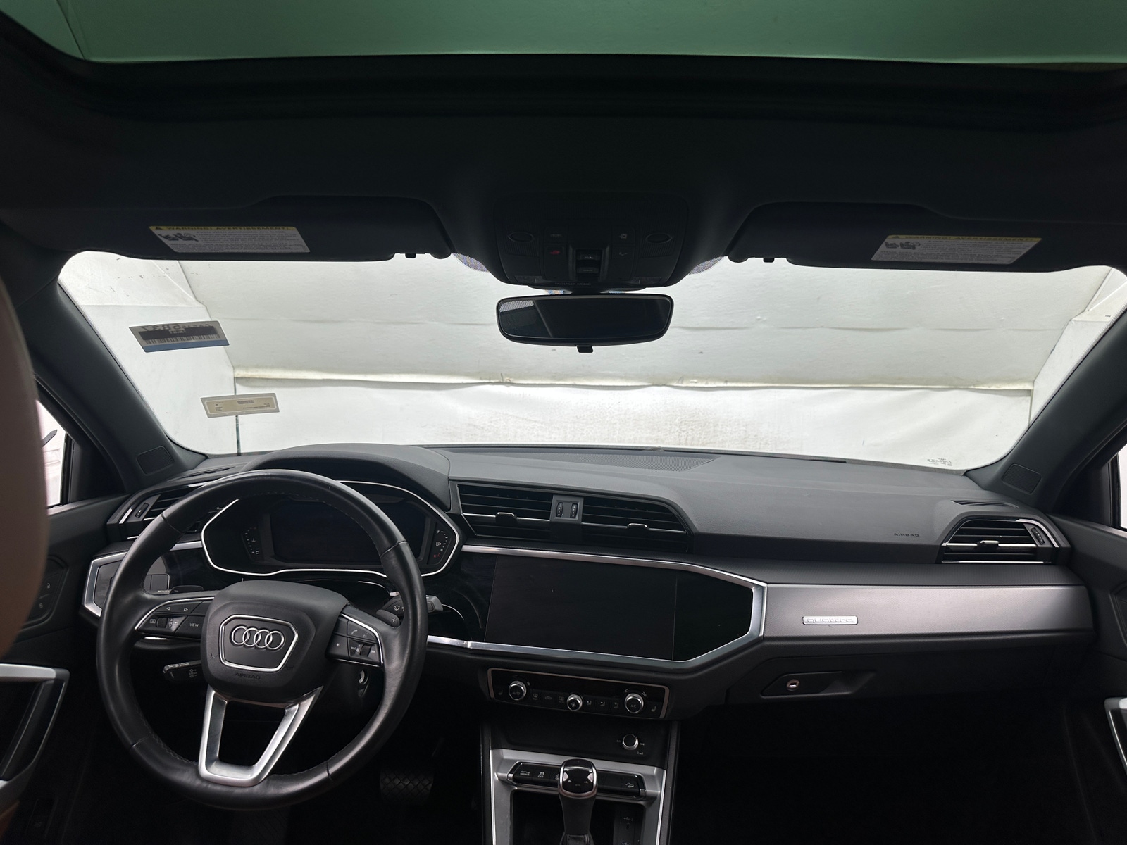 Thumbnail: 2022 Audi Q3 - 2