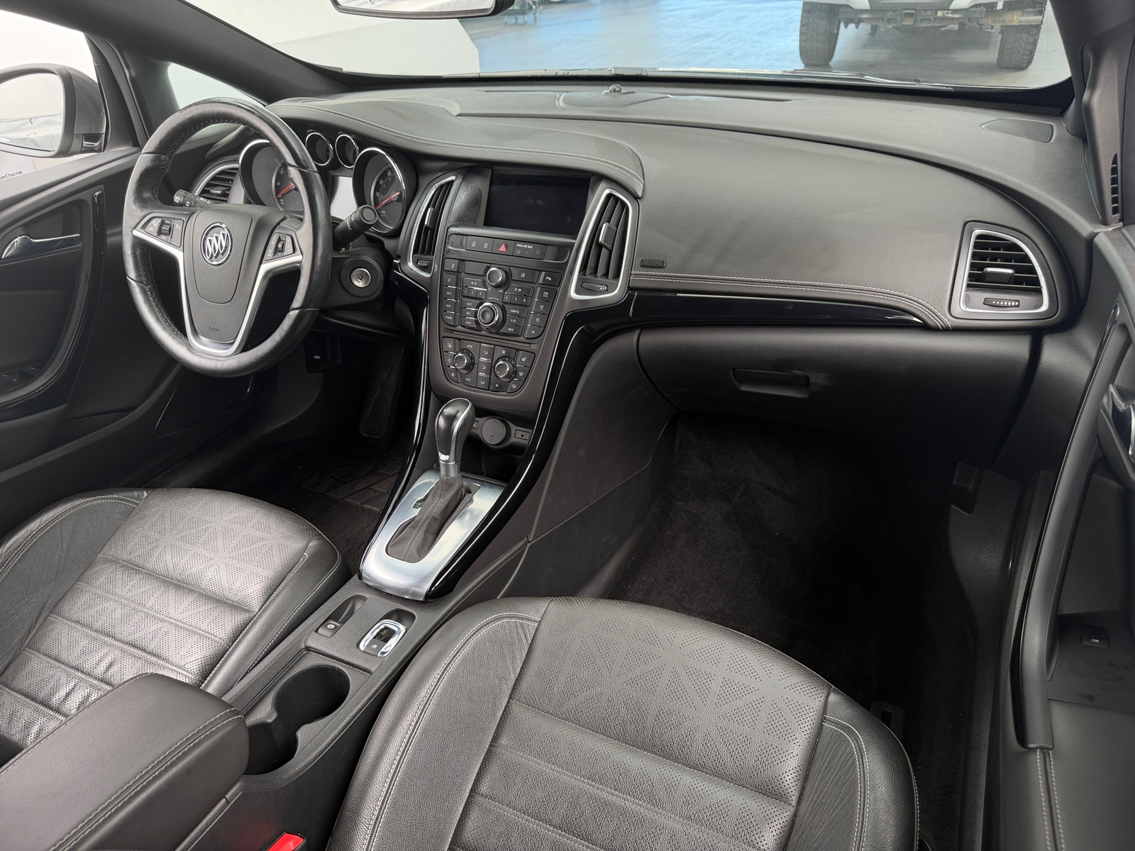 Thumbnail: 2019 Buick Cascada - 2