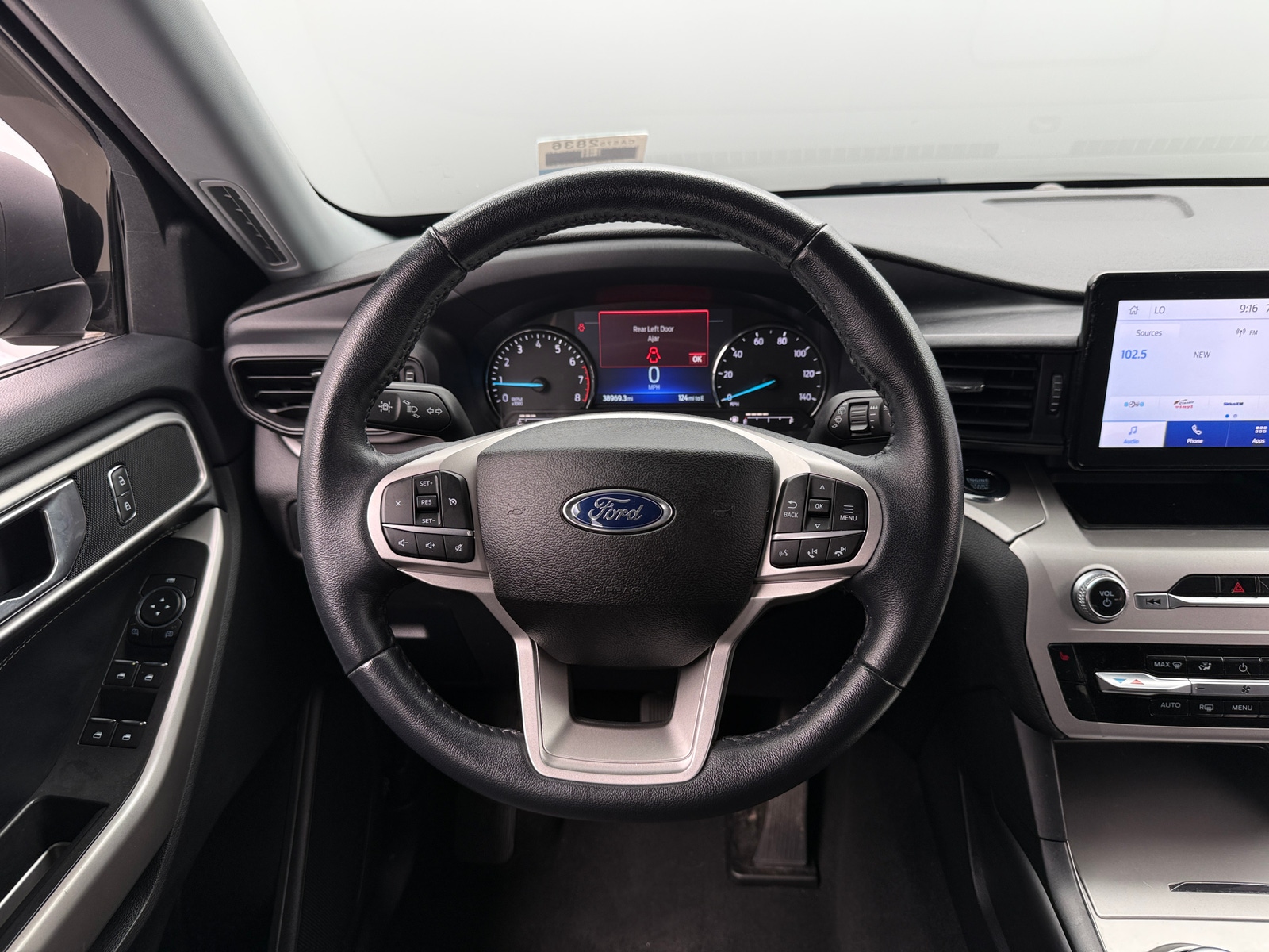Thumbnail: 2022 Ford Explorer - 5