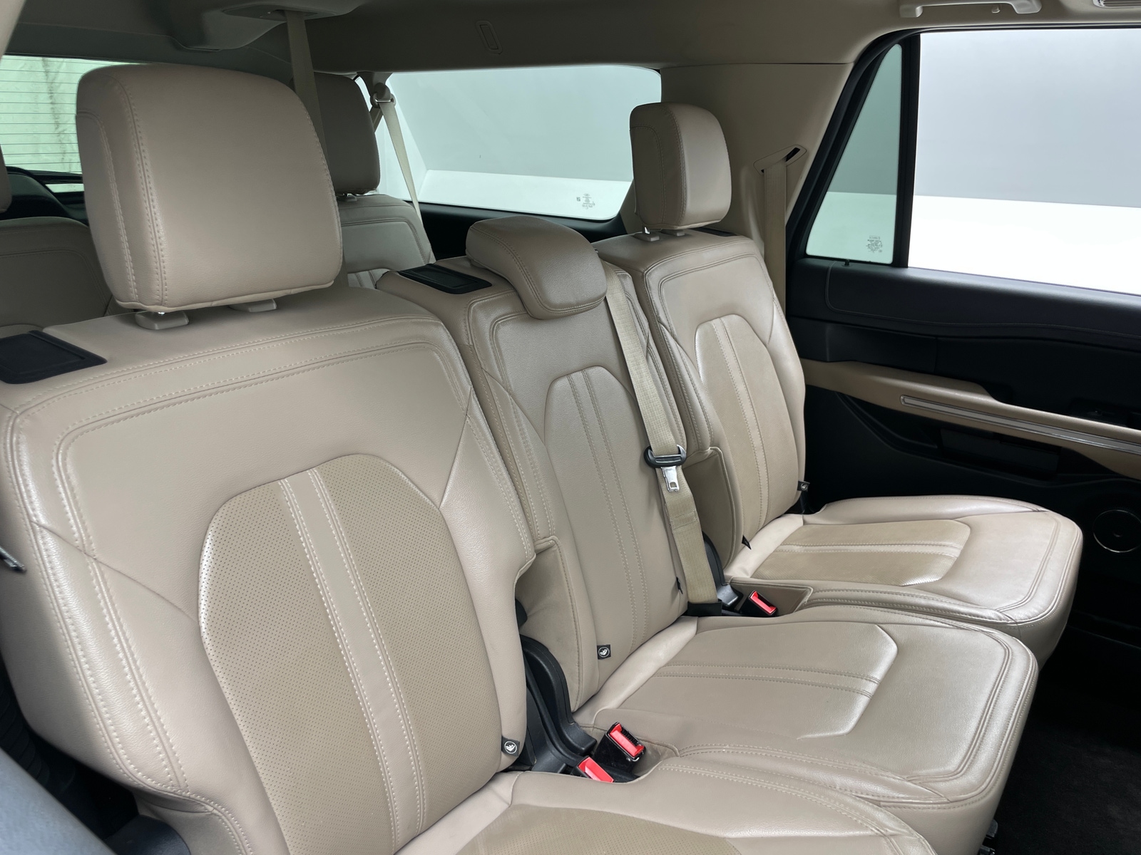 Thumbnail: 2022 Ford Expedition MAX - 5