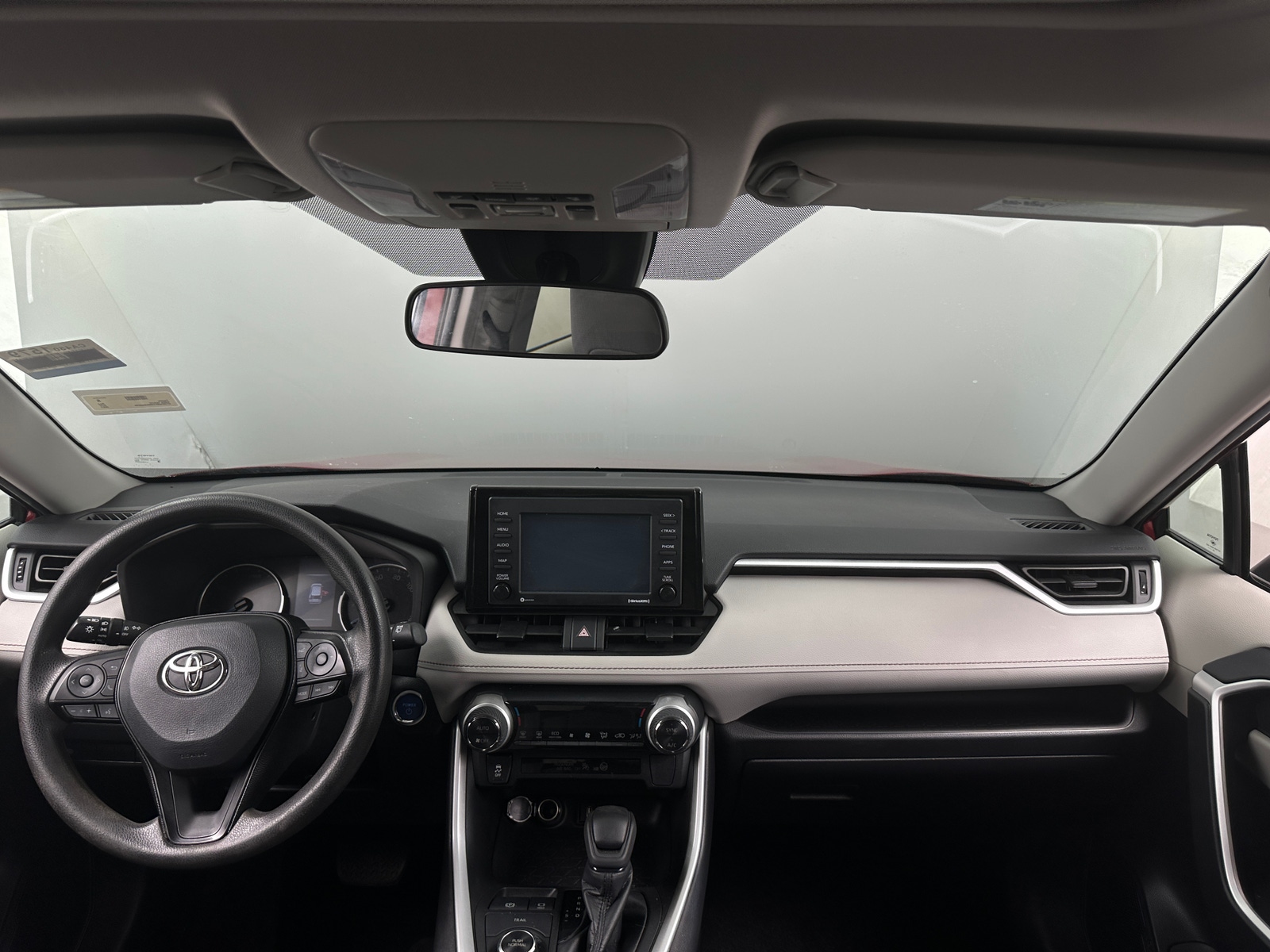 Thumbnail: 2021 Toyota RAV4 - 3