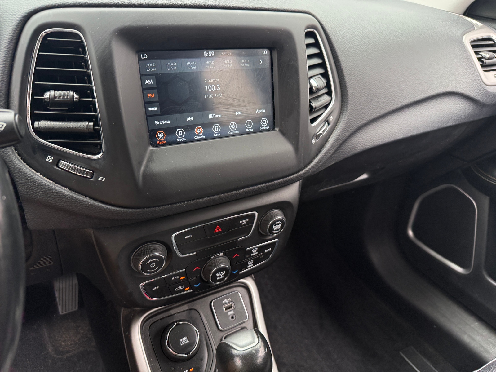 Thumbnail: 2019 Jeep Compass - 4