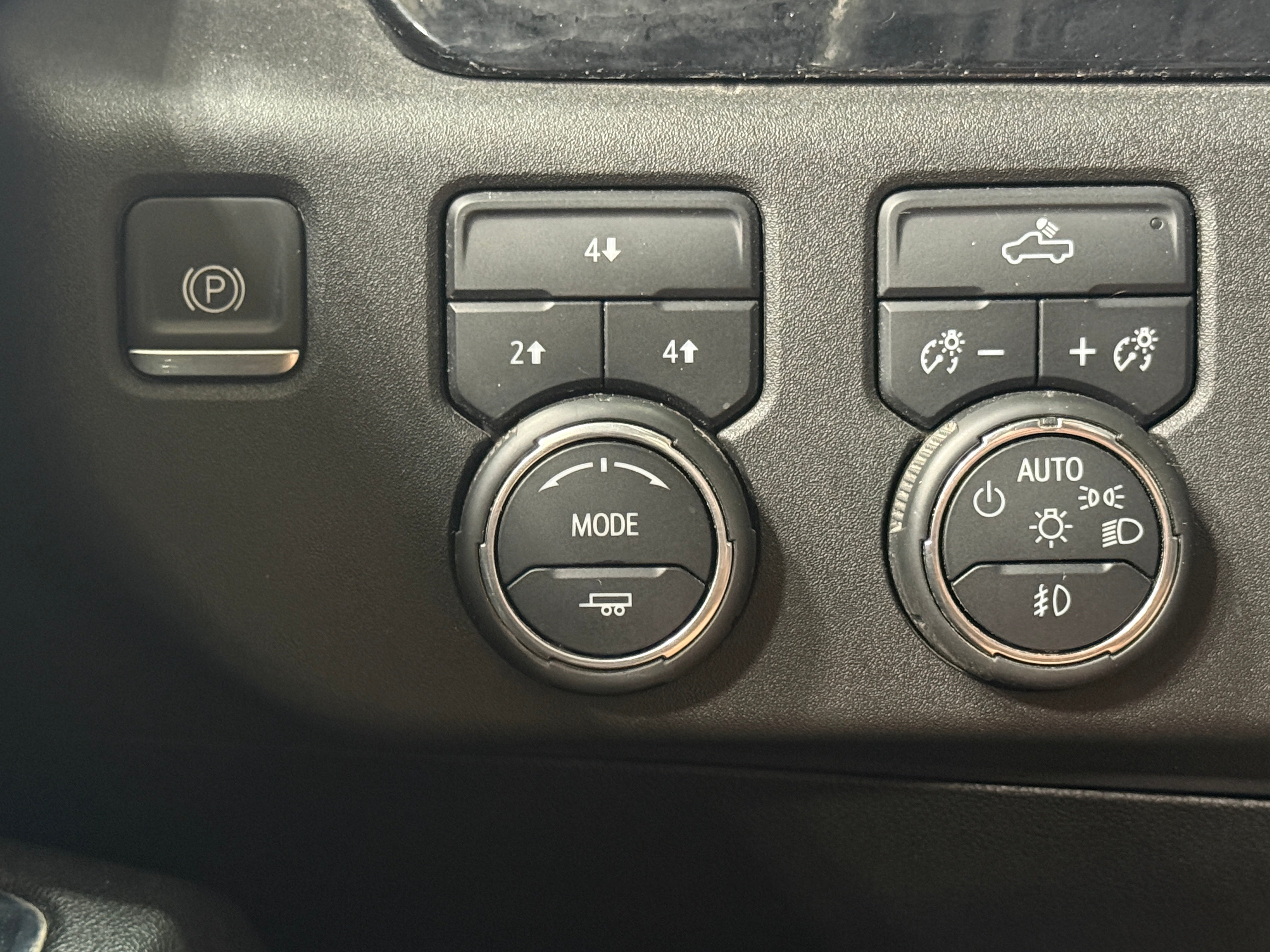 2024 Chevrolet Silverado 2500HD LT - Photo 11