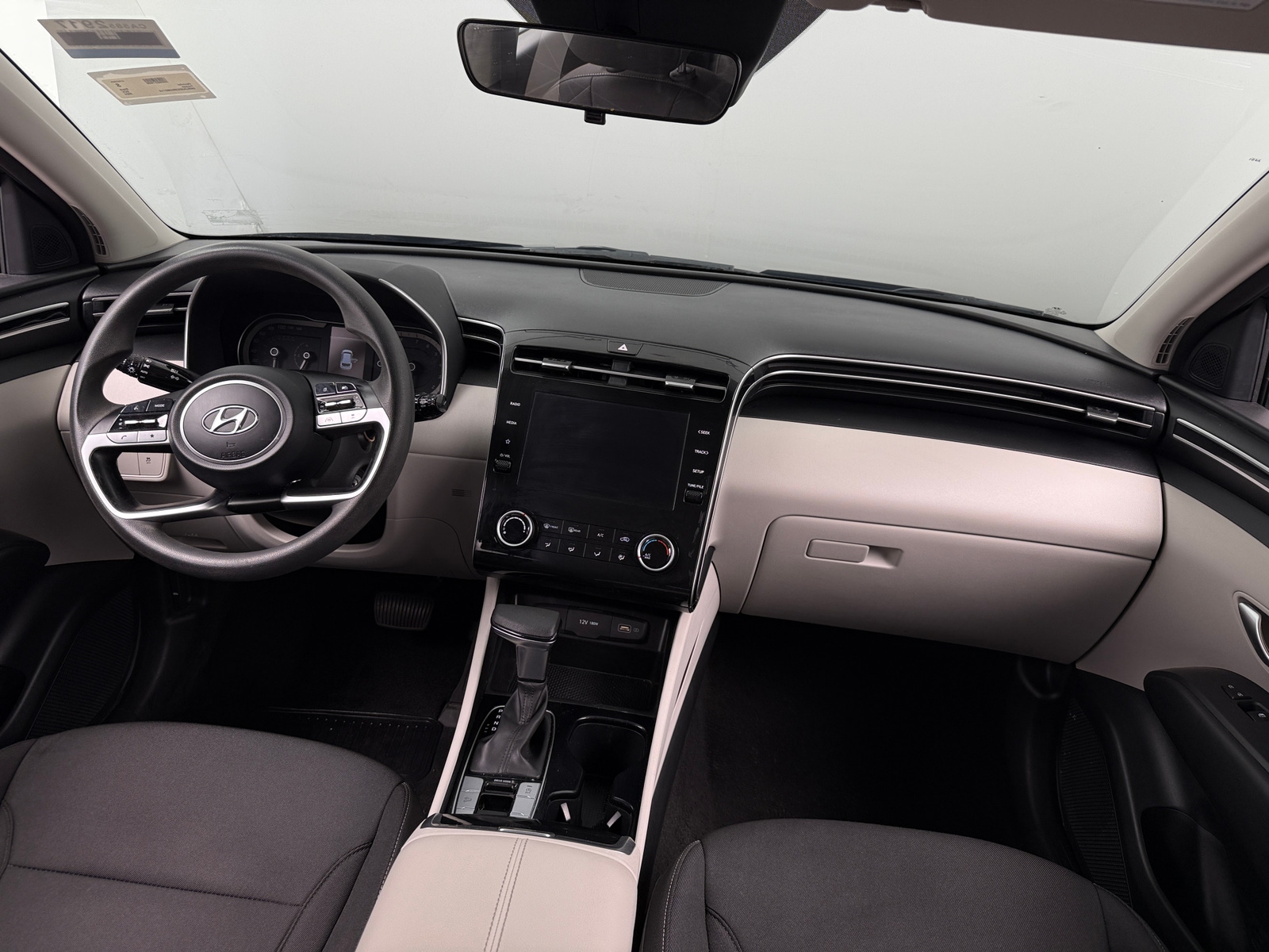 Thumbnail: 2024 Hyundai Tucson - 3