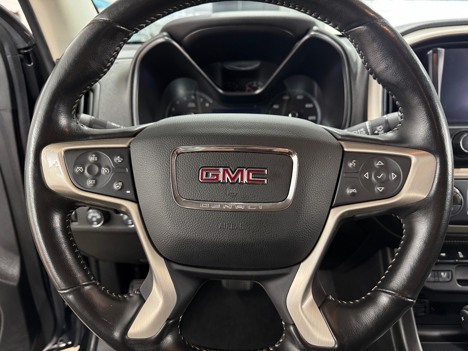 Thumbnail: 2021 GMC Canyon - 4