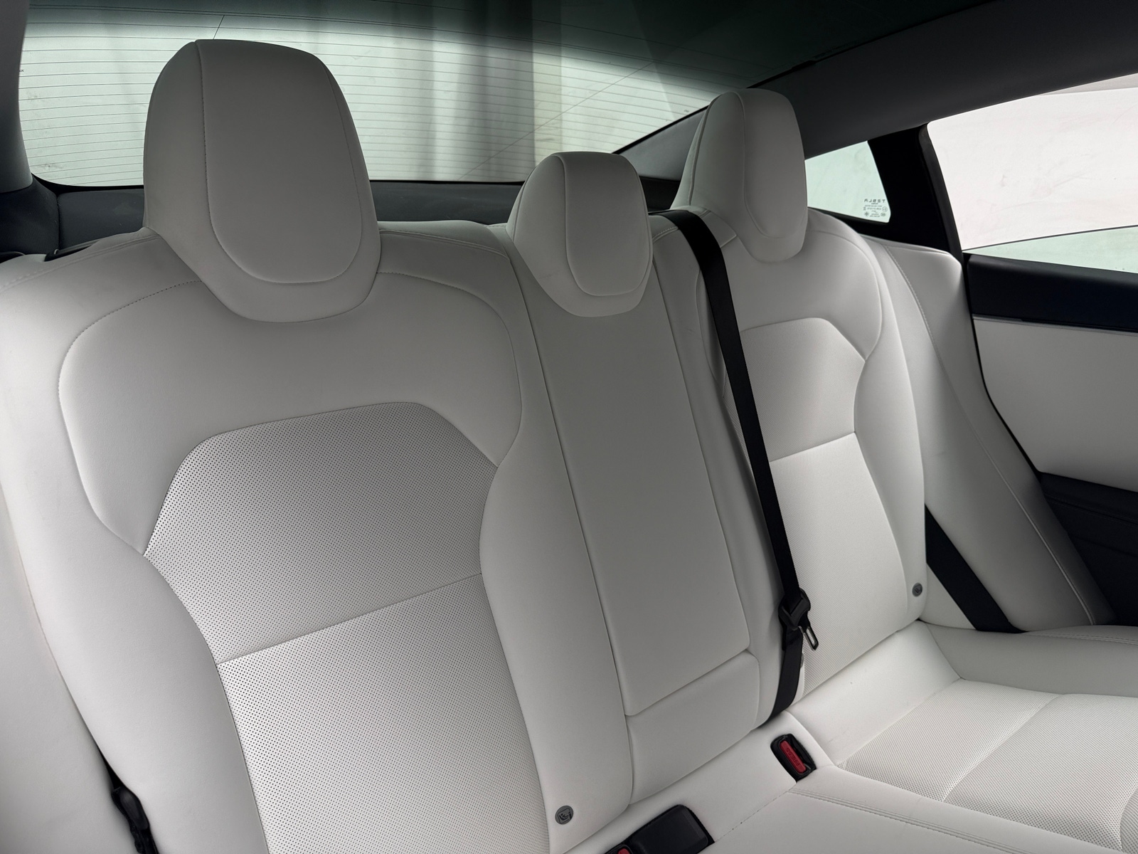 Thumbnail: 2025 Tesla Model 3 - 5