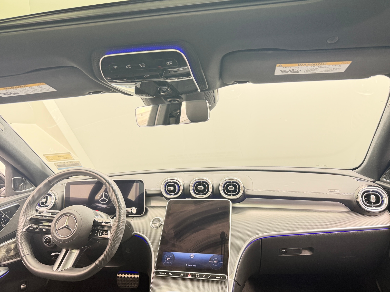 Thumbnail: 2024 Mercedes-Benz C-Class - 2