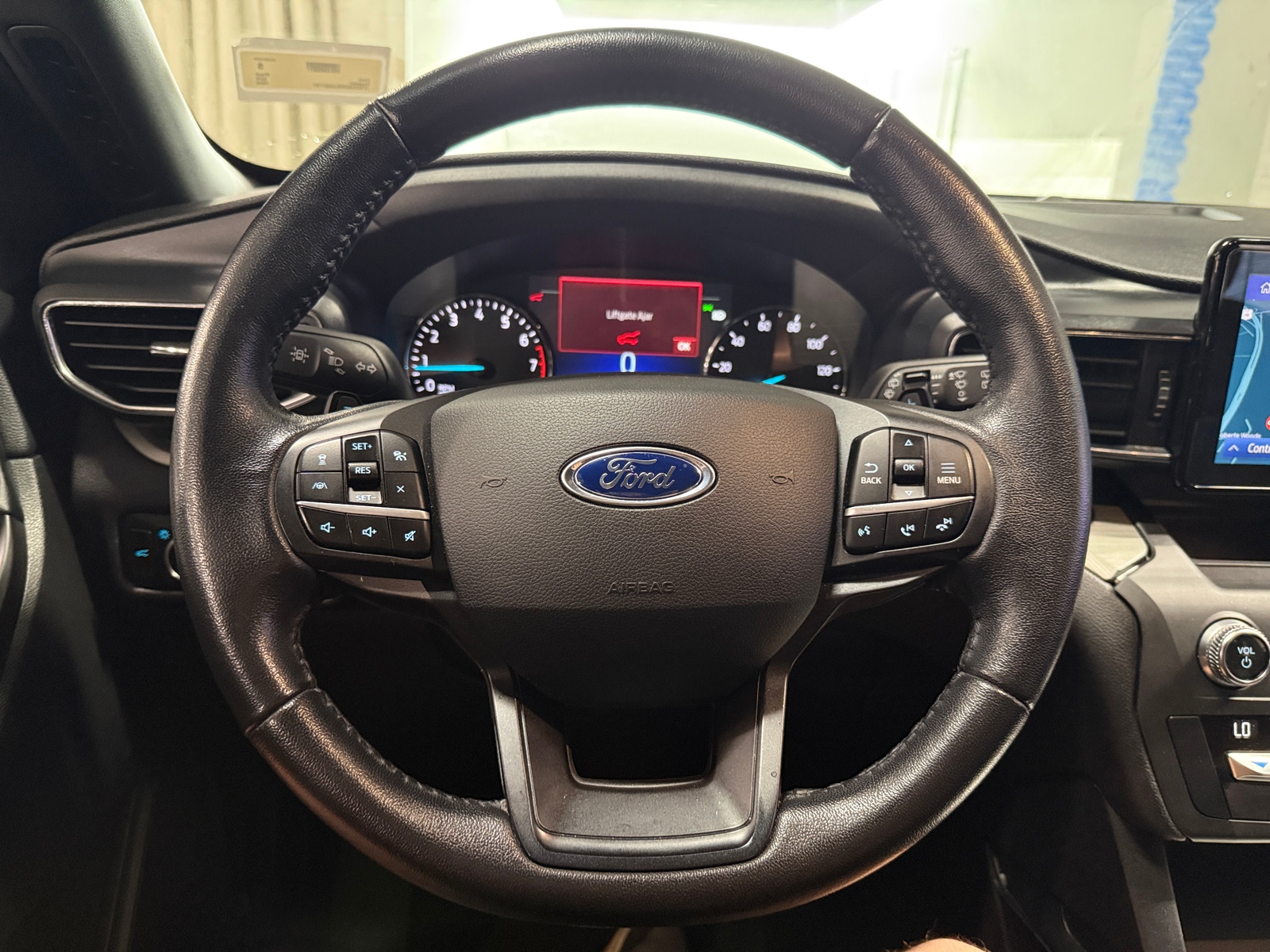 Thumbnail: 2020 Ford Explorer - 5