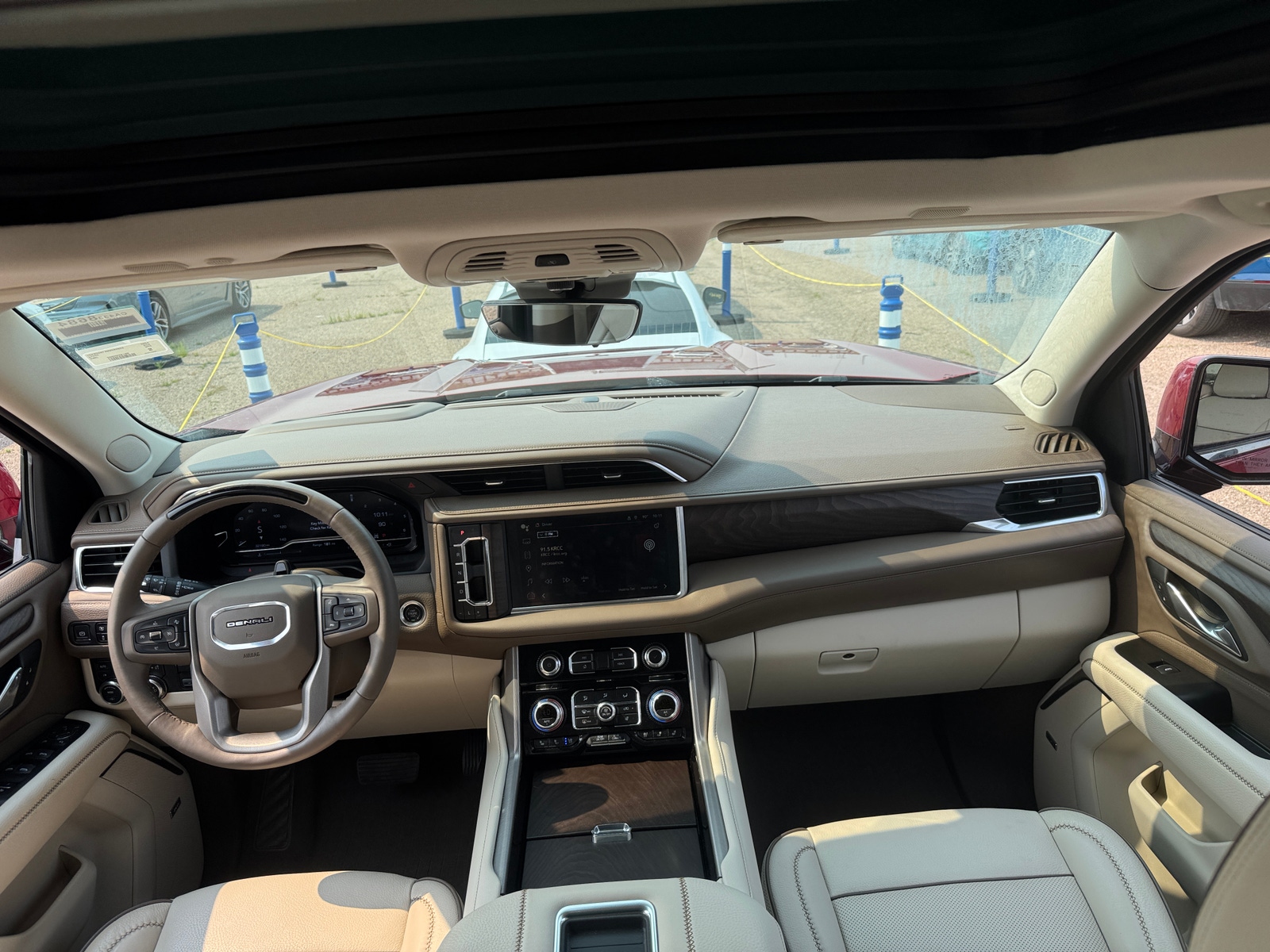 Thumbnail: 2024 GMC Yukon - 2