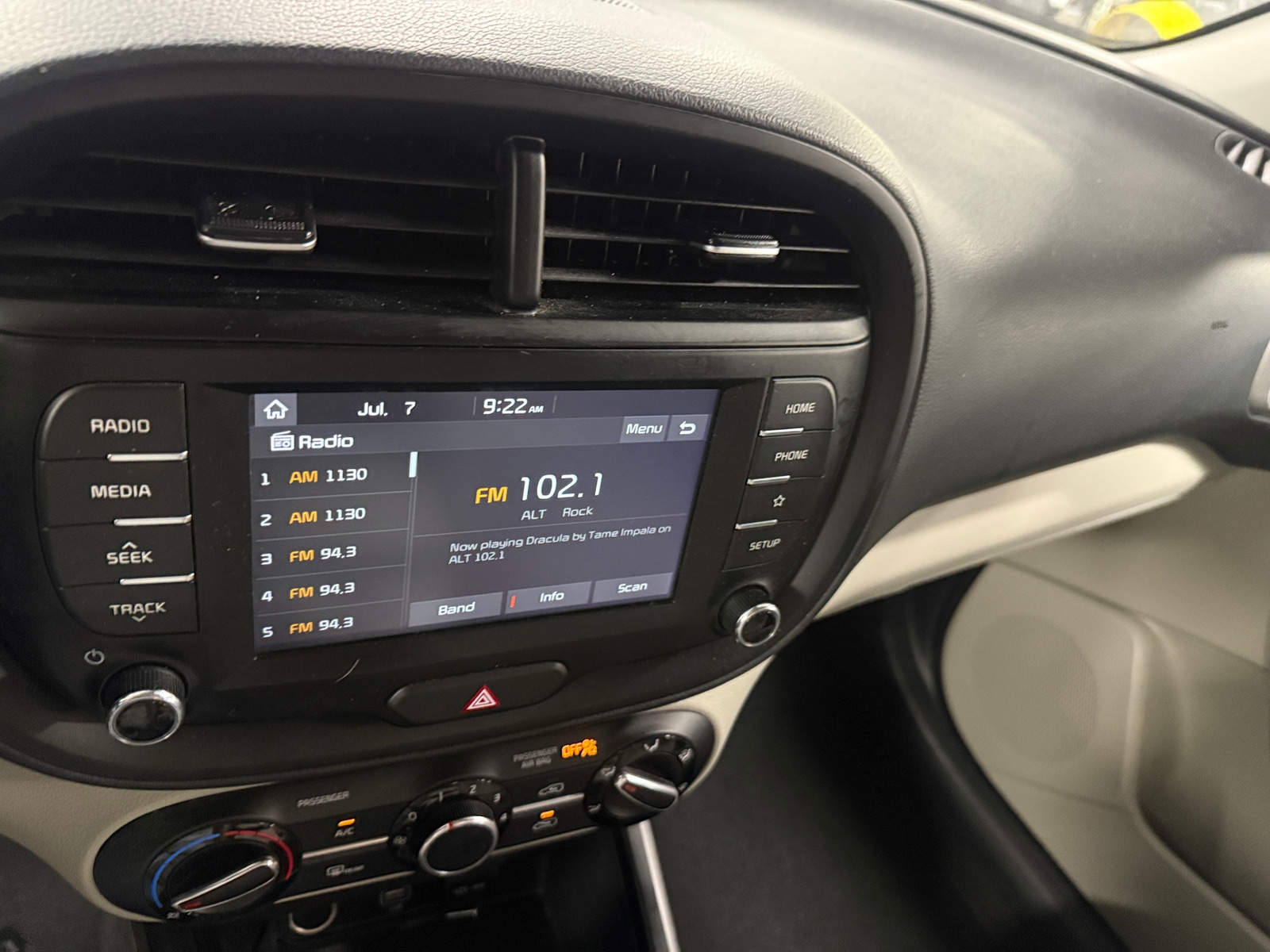 Thumbnail: 2021 Kia Soul - 4