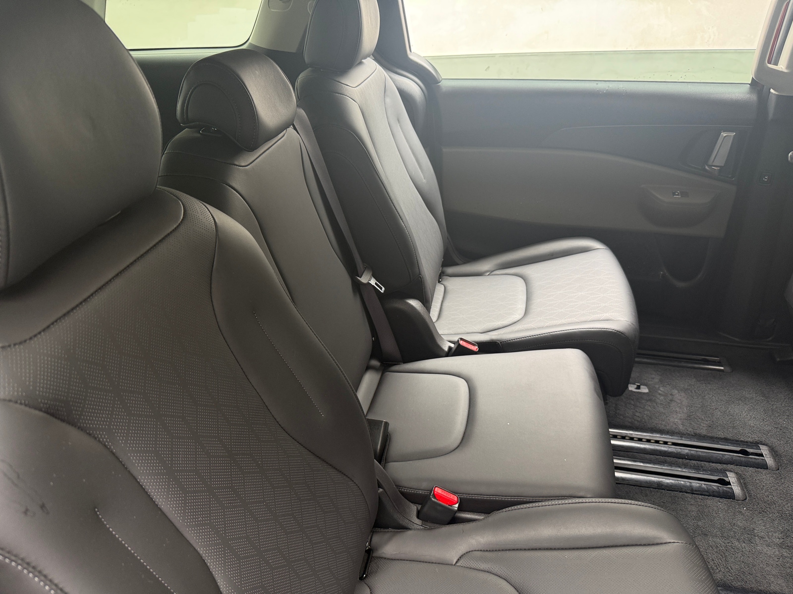 Thumbnail: 2026 Kia Carnival - 5