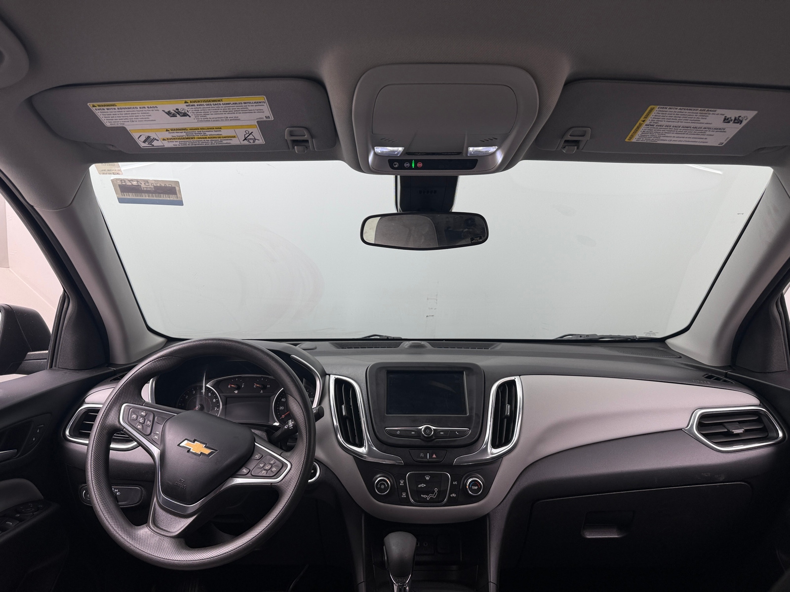 Thumbnail: 2022 Chevrolet Equinox - 3