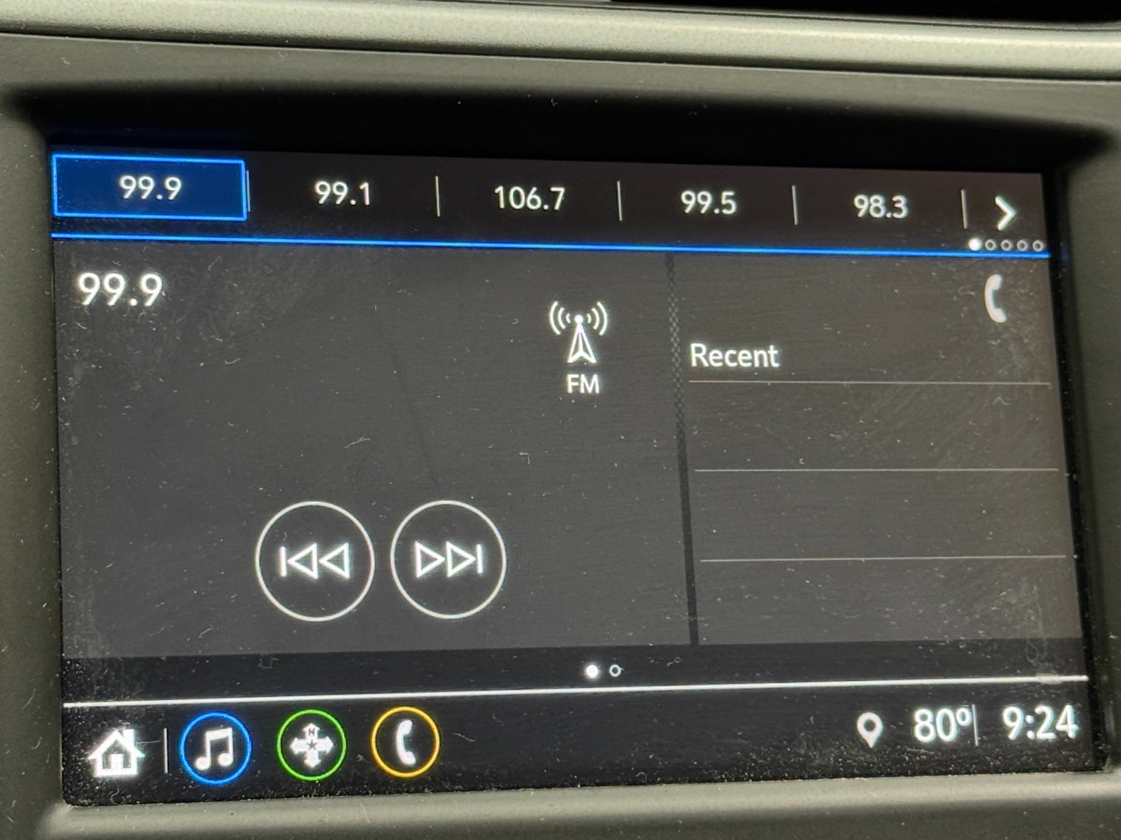 Thumbnail: 2018 Chevrolet Sonic - 4