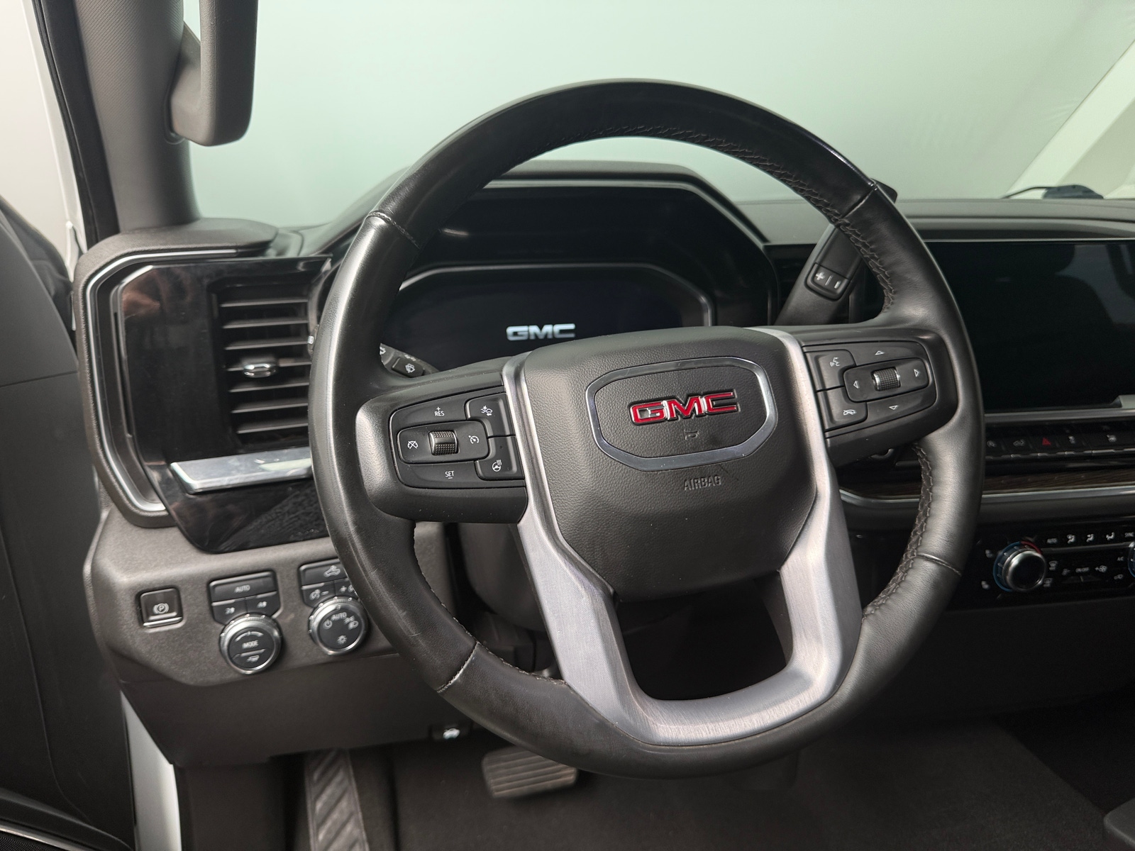 Thumbnail: 2023 GMC Sierra 1500 - 5