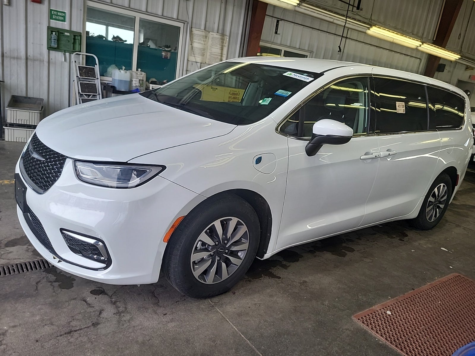 2023 Chrysler Pacifica Hybrid Hybrid Touring L