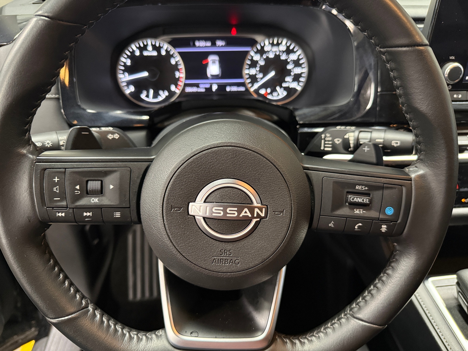 Thumbnail: 2025 Nissan Pathfinder - 5