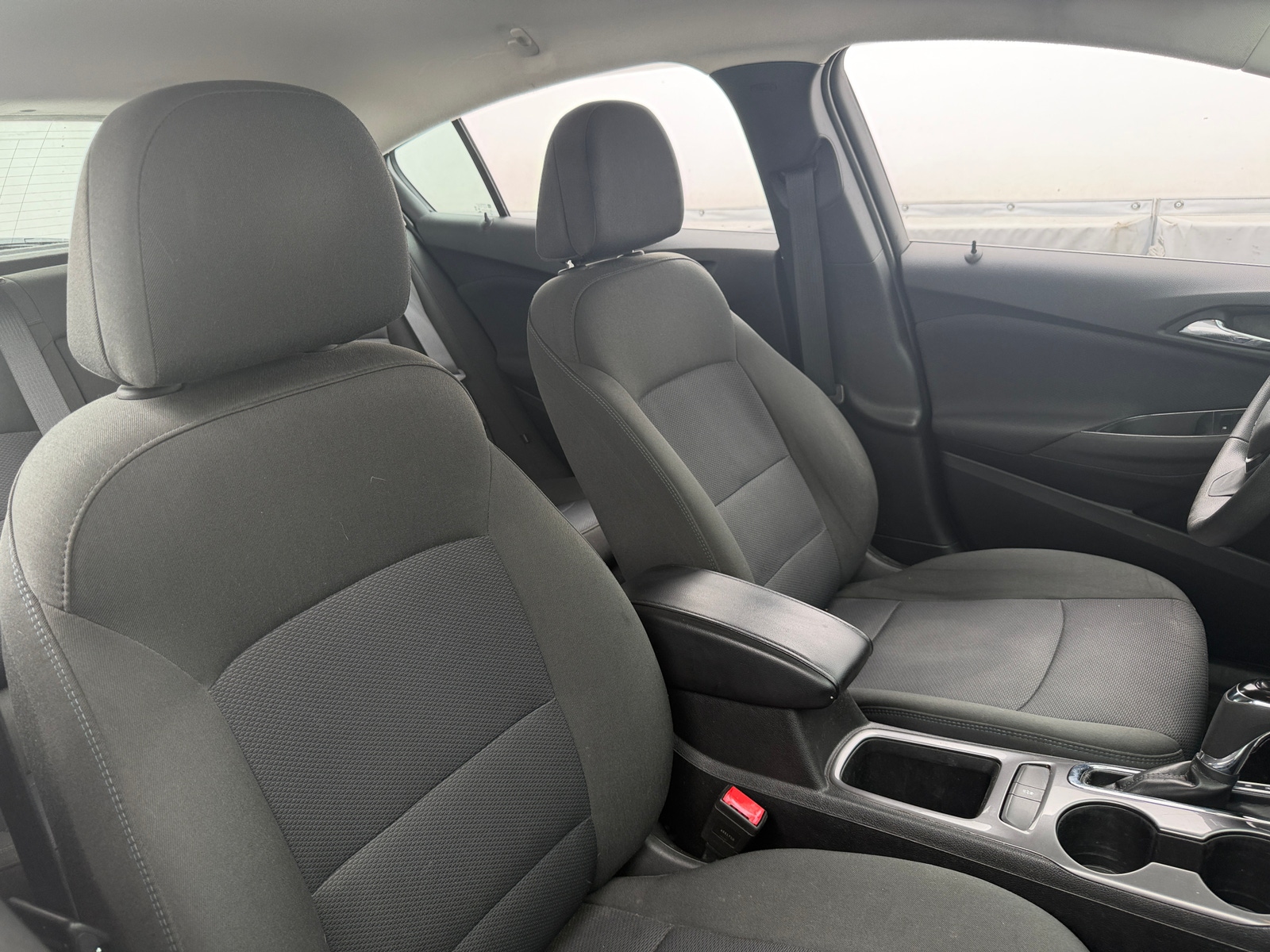 Thumbnail: 2018 Chevrolet Cruze - 2