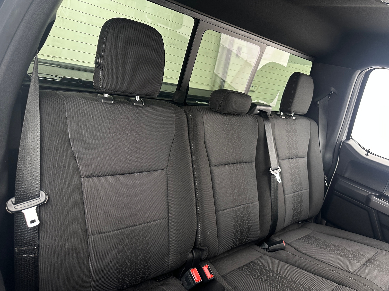 Thumbnail: 2018 Ford Econoline - 6
