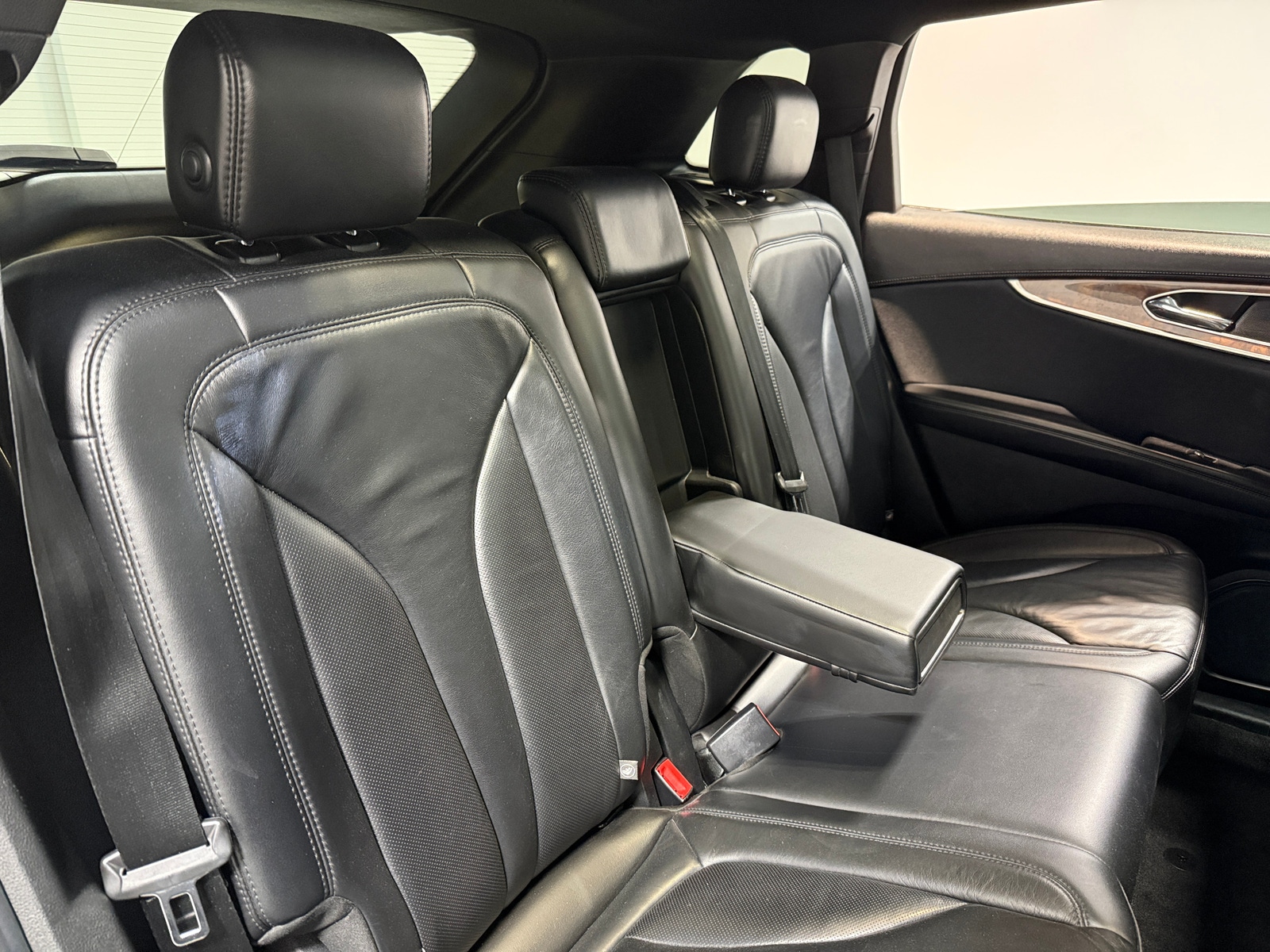 Thumbnail: 2017 Lincoln MKX - 5