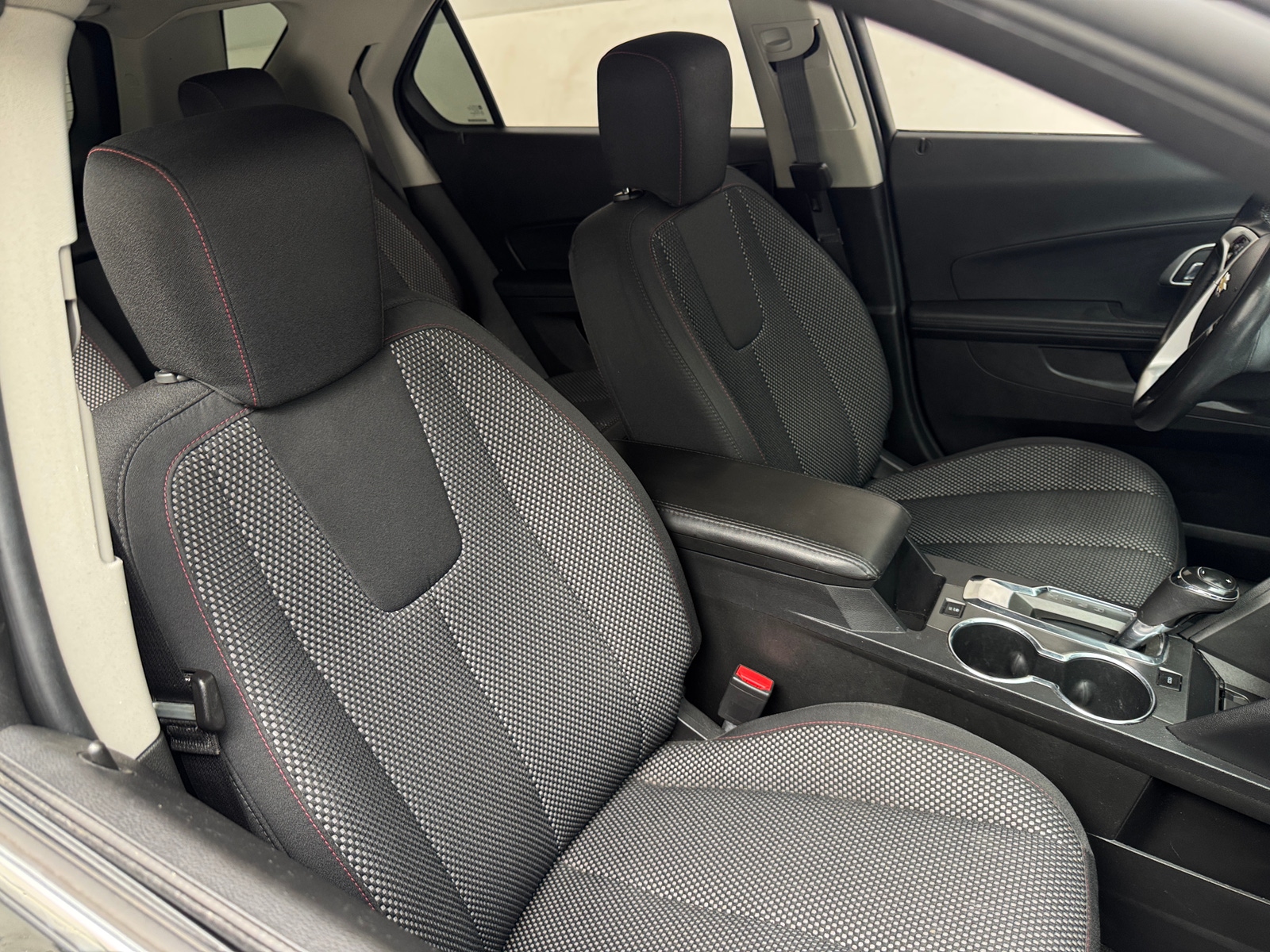 Thumbnail: 2016 Chevrolet Equinox - 2