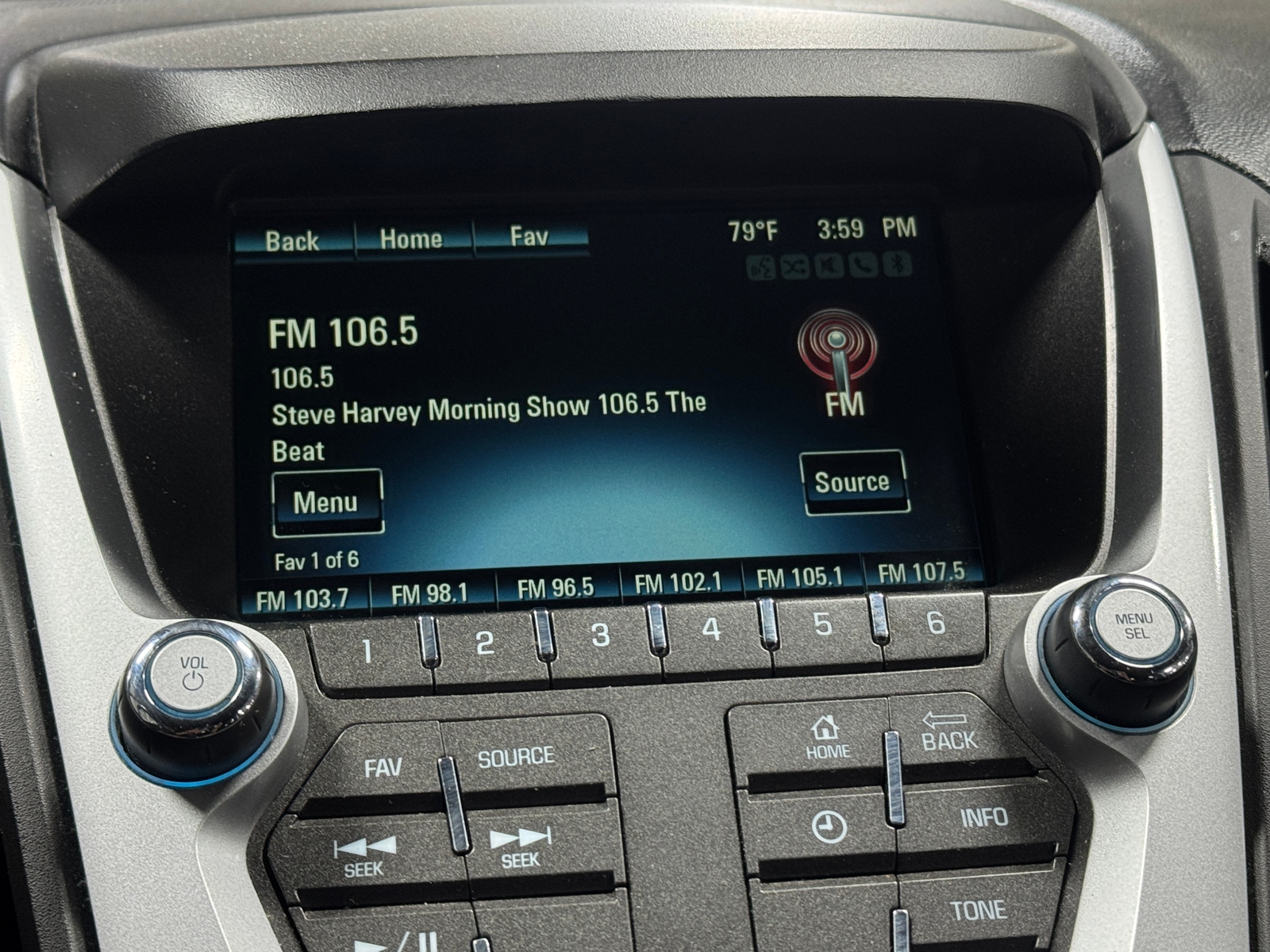 Thumbnail: 2016 Chevrolet Equinox - 4
