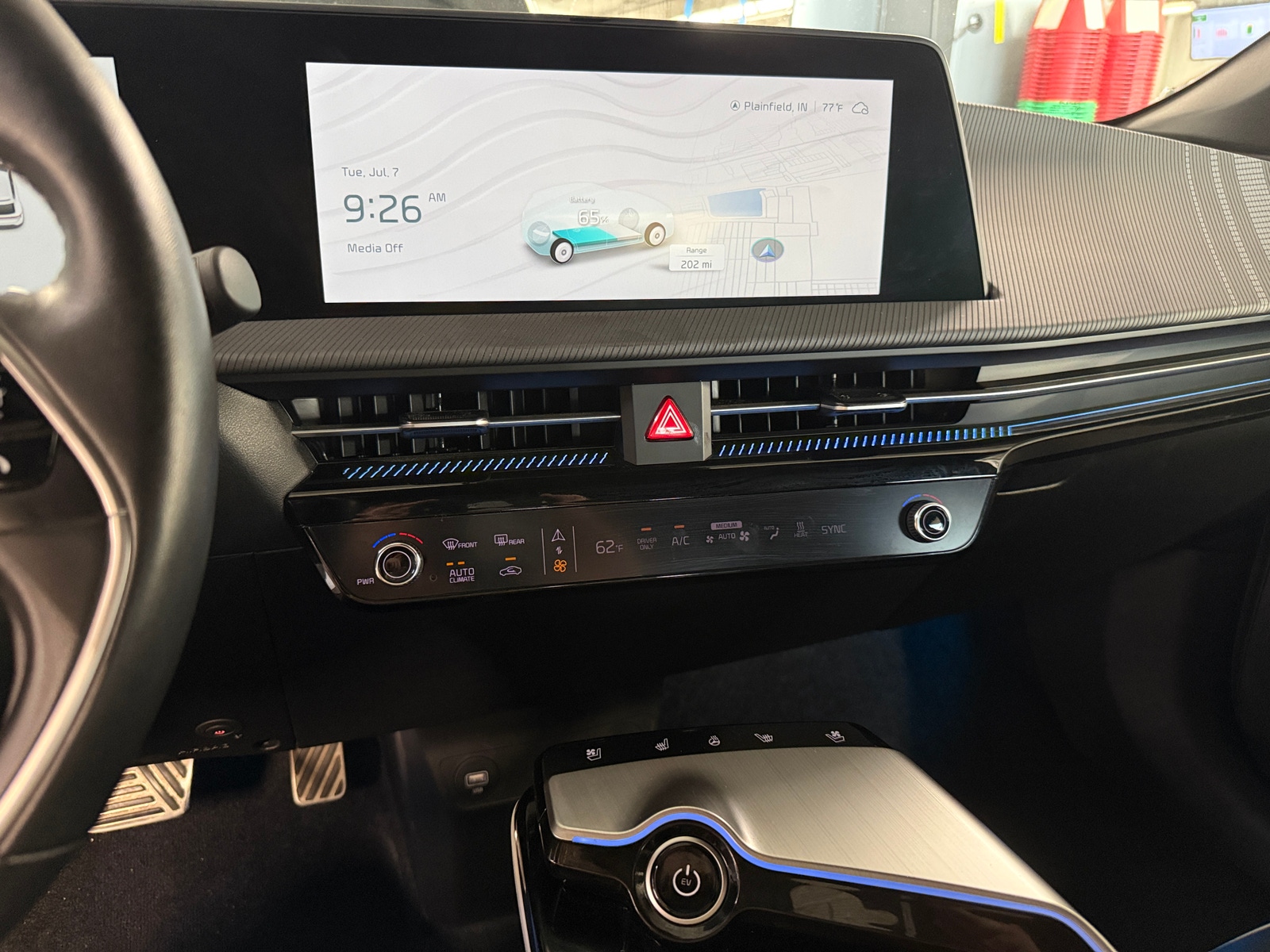 Thumbnail: 2023 Kia EV6 - 3