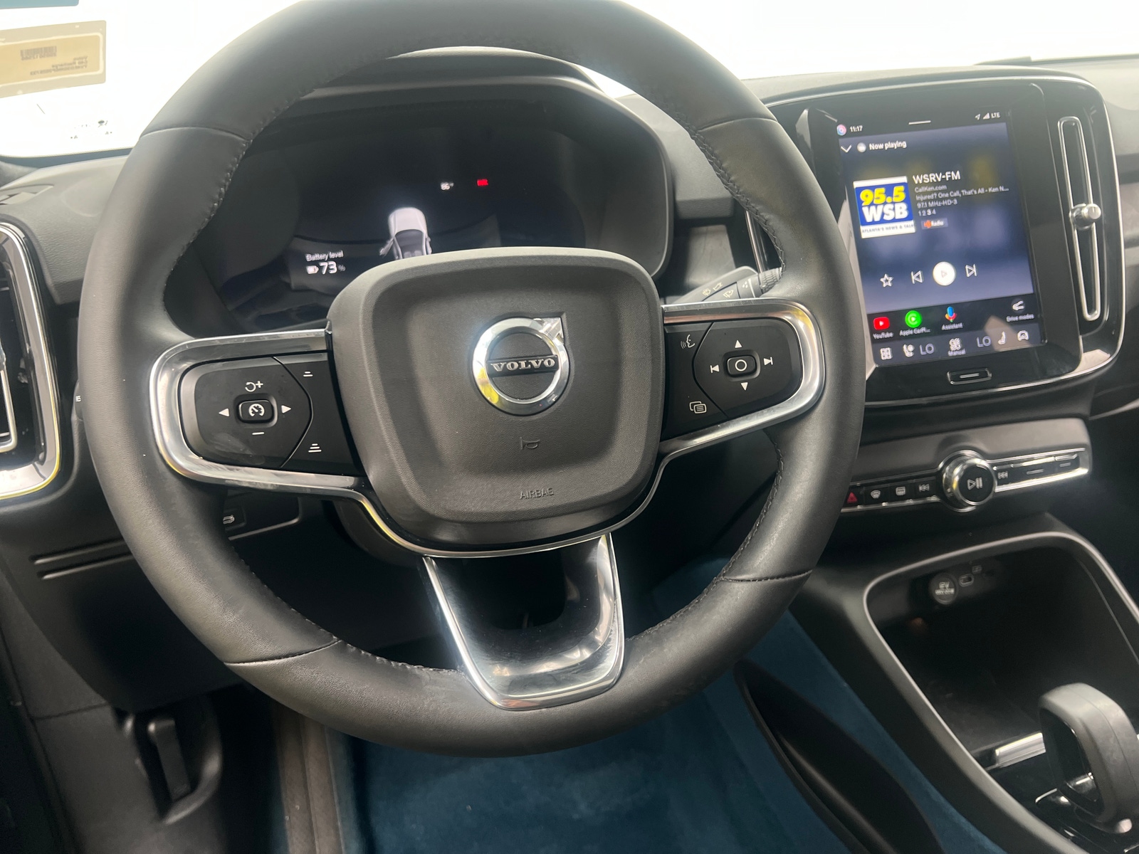 Thumbnail: 2023 Volvo C40 - 5