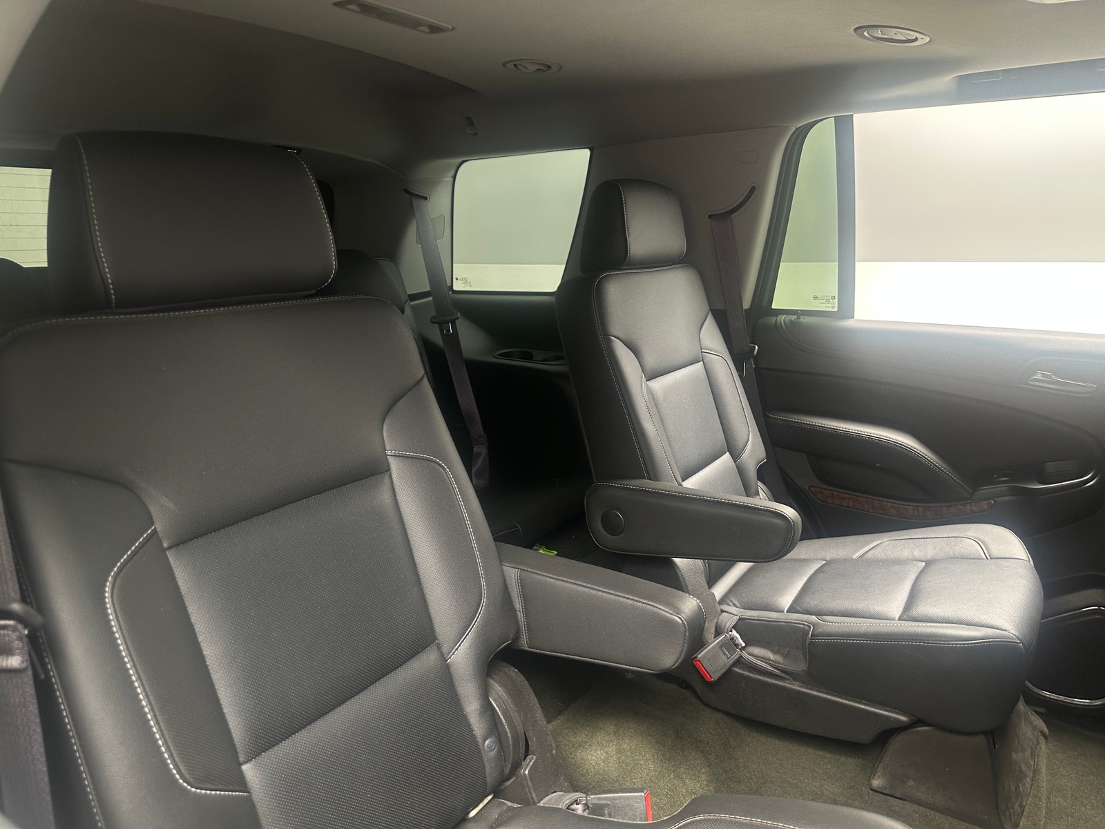 Thumbnail: 2017 Chevrolet Tahoe - 5
