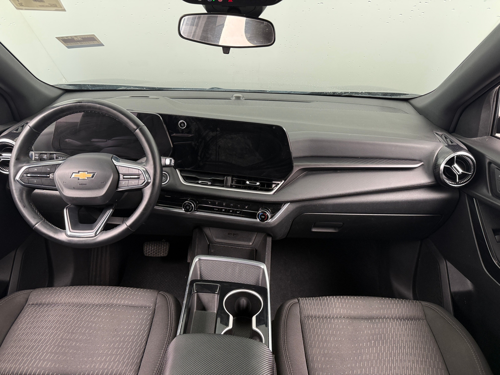 Thumbnail: 2025 Chevrolet Equinox - 3