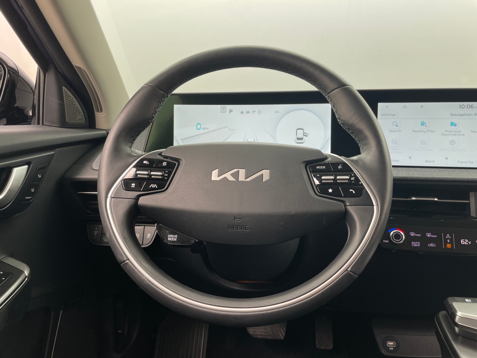 Thumbnail: 2023 Kia EV6 - 5