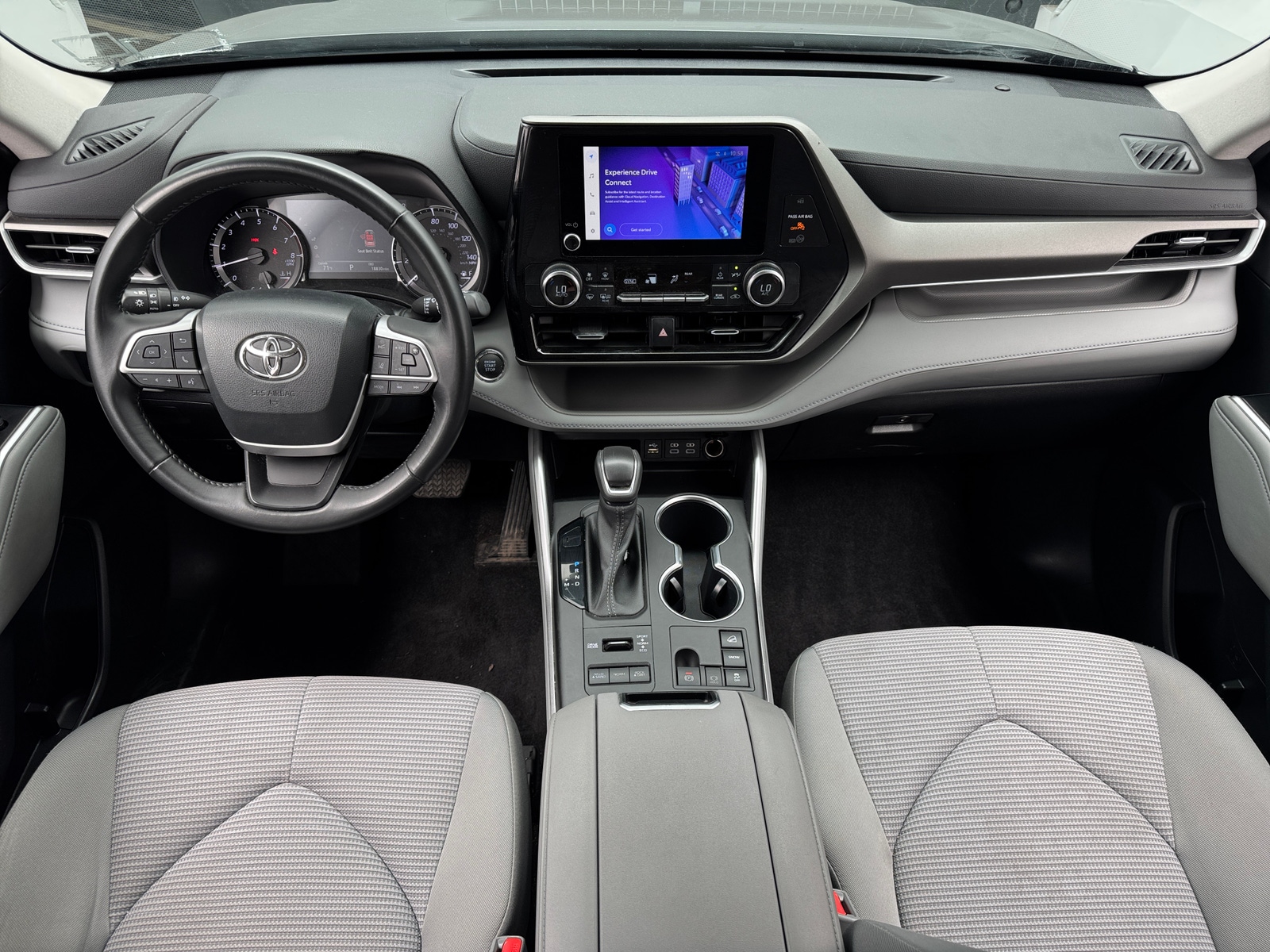 Thumbnail: 2023 Toyota Highlander - 3