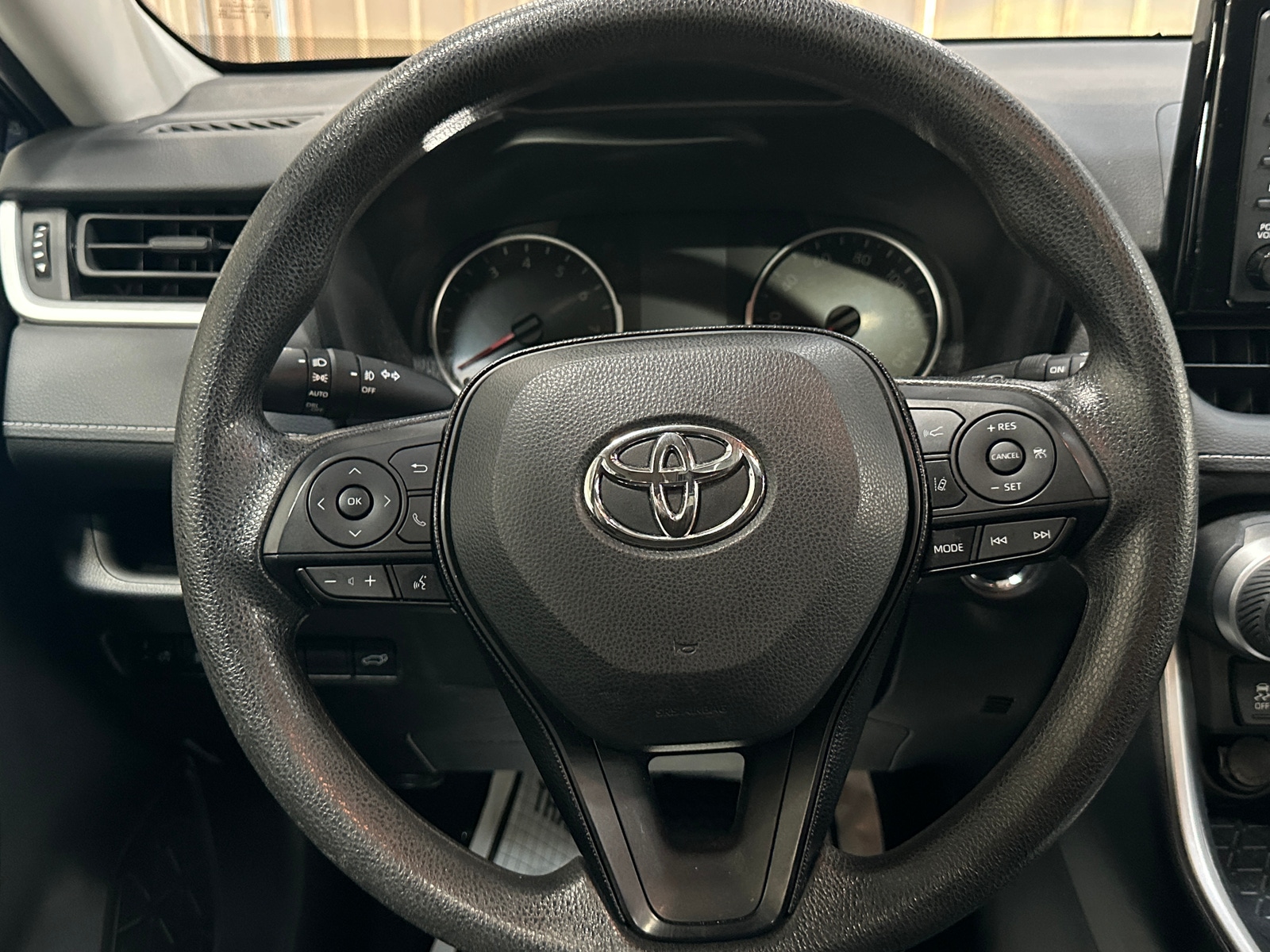 Thumbnail: 2021 Toyota RAV4 - 5