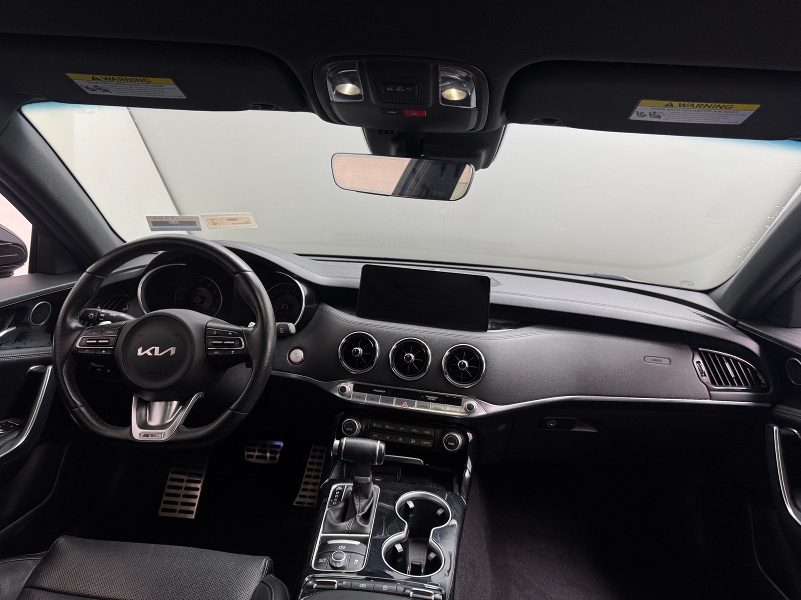Thumbnail: 2023 Kia Stinger - 2