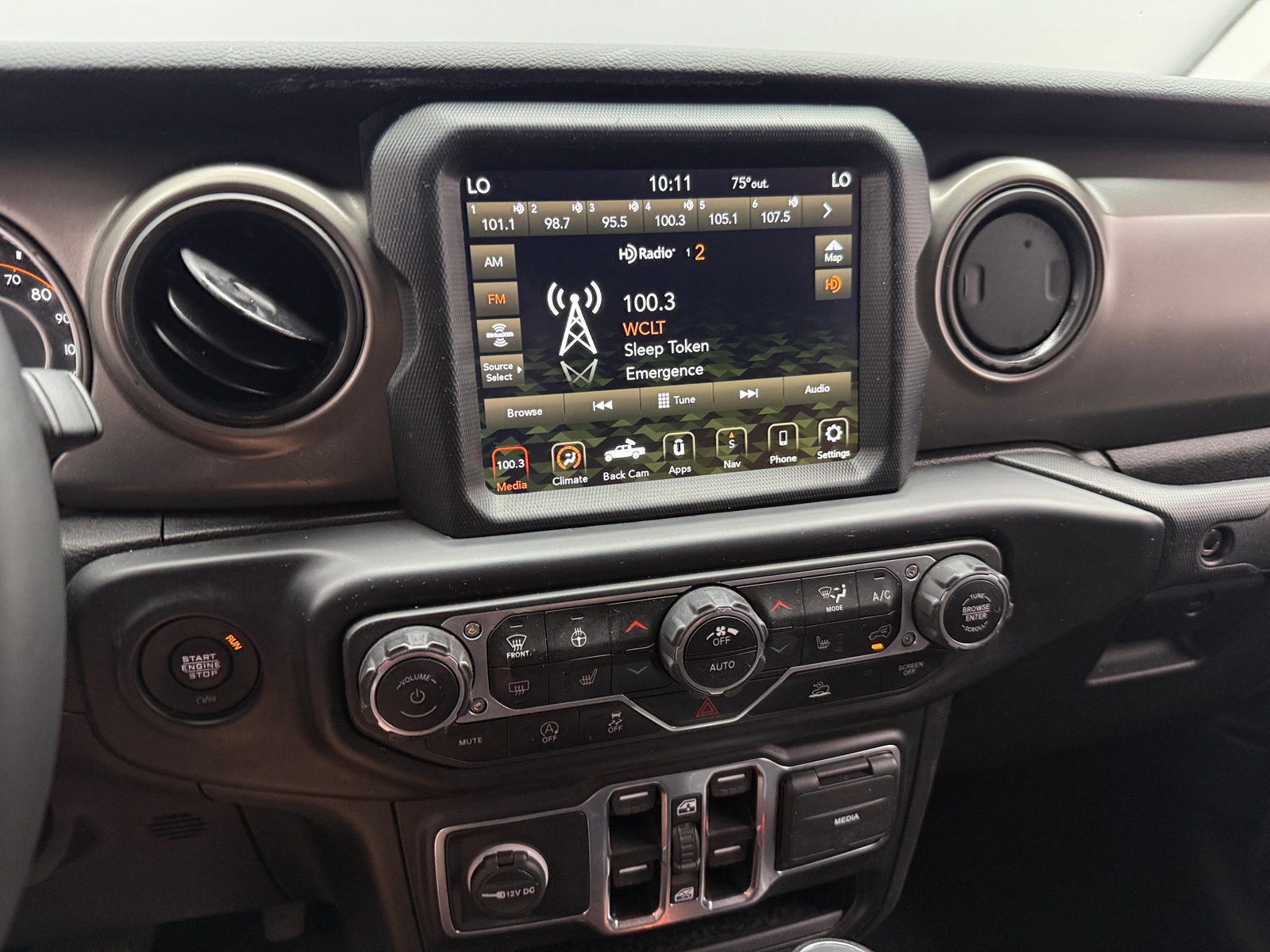 Thumbnail: 2022 Jeep Gladiator - 4