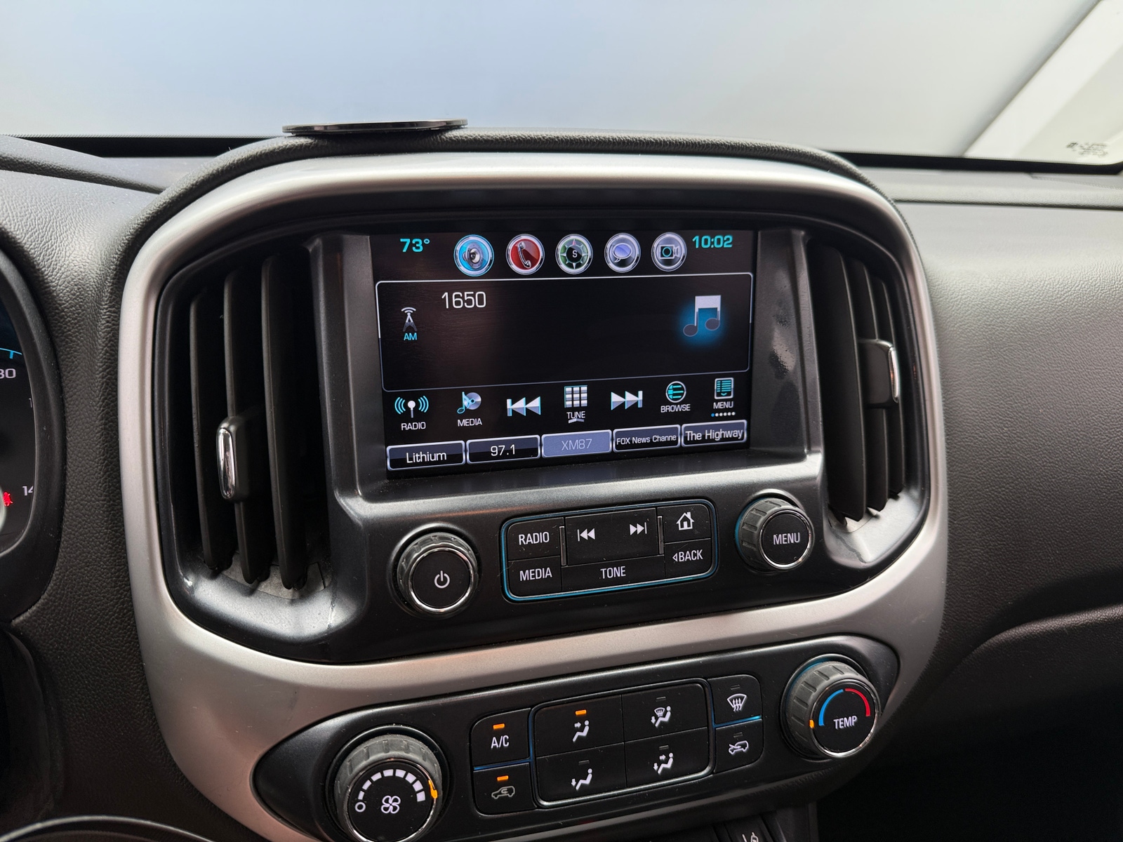 Thumbnail: 2018 Chevrolet Colorado - 4