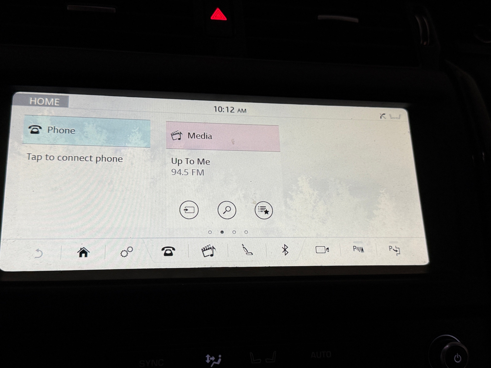 Thumbnail: 2020 Land Rover Discovery - 3