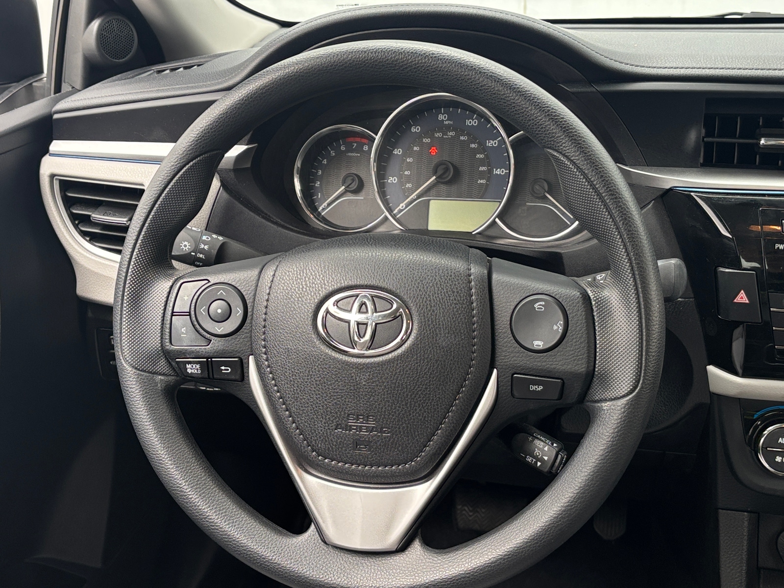 Thumbnail: 2016 Toyota Corolla - 5