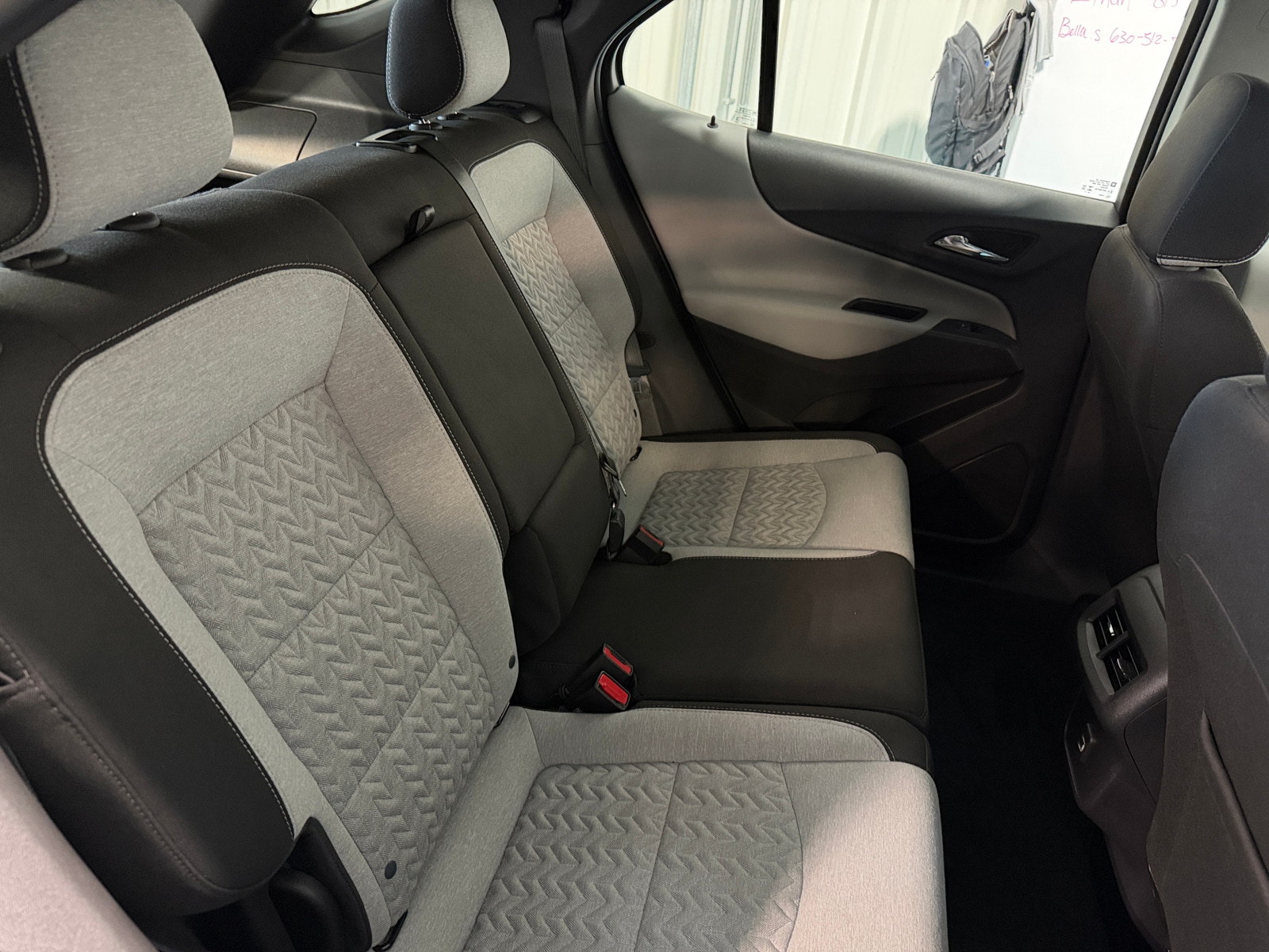 Thumbnail: 2024 Chevrolet Equinox - 6