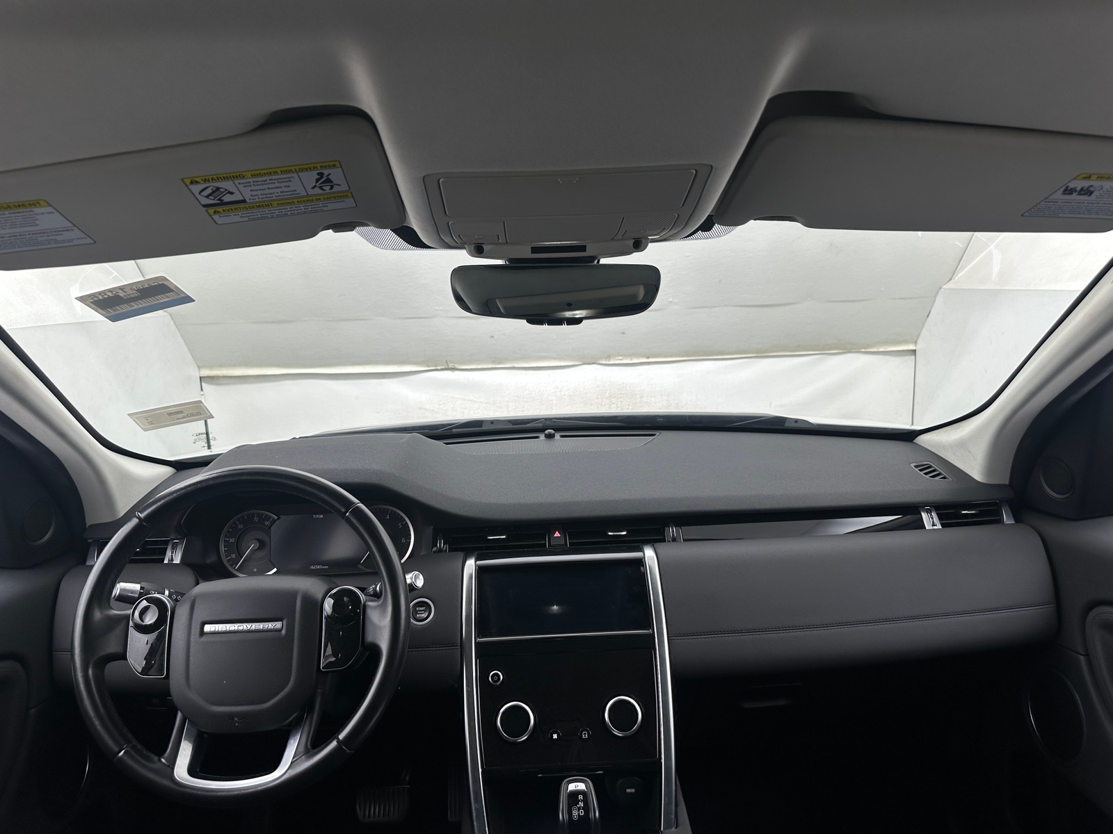 Thumbnail: 2020 Land Rover Discovery Sport - 2