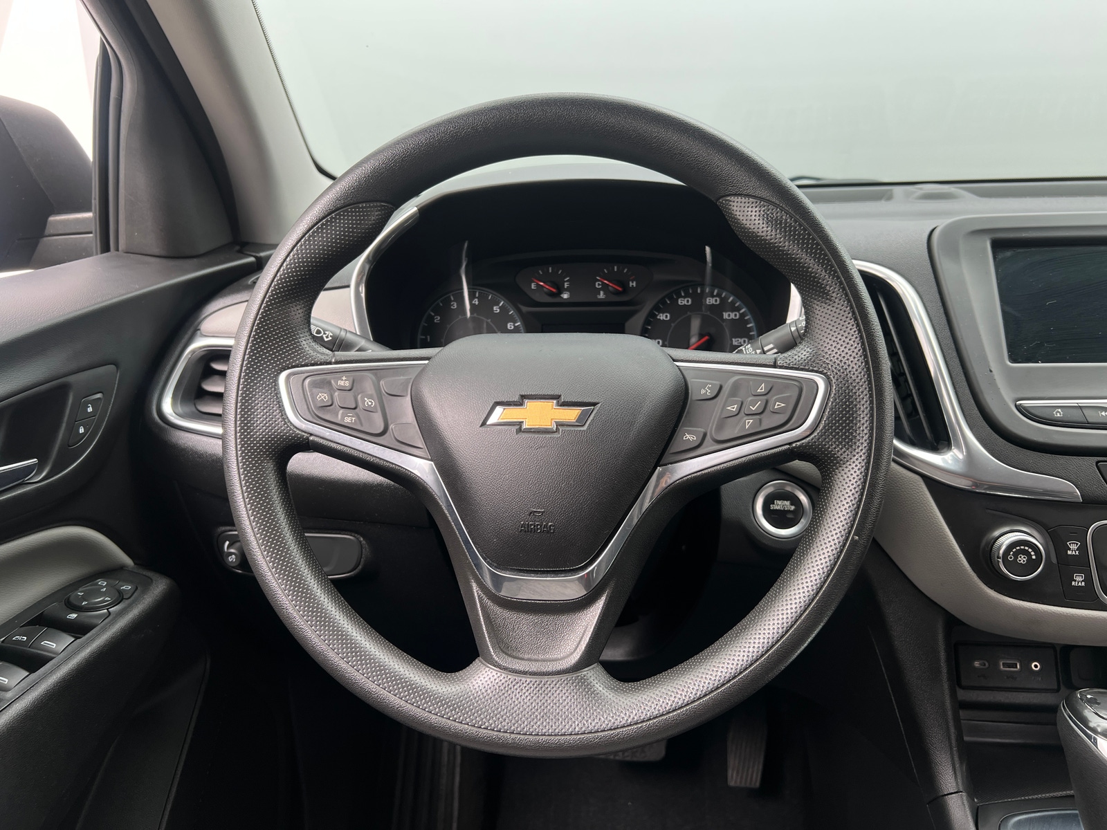 Thumbnail: 2019 Chevrolet Equinox - 5