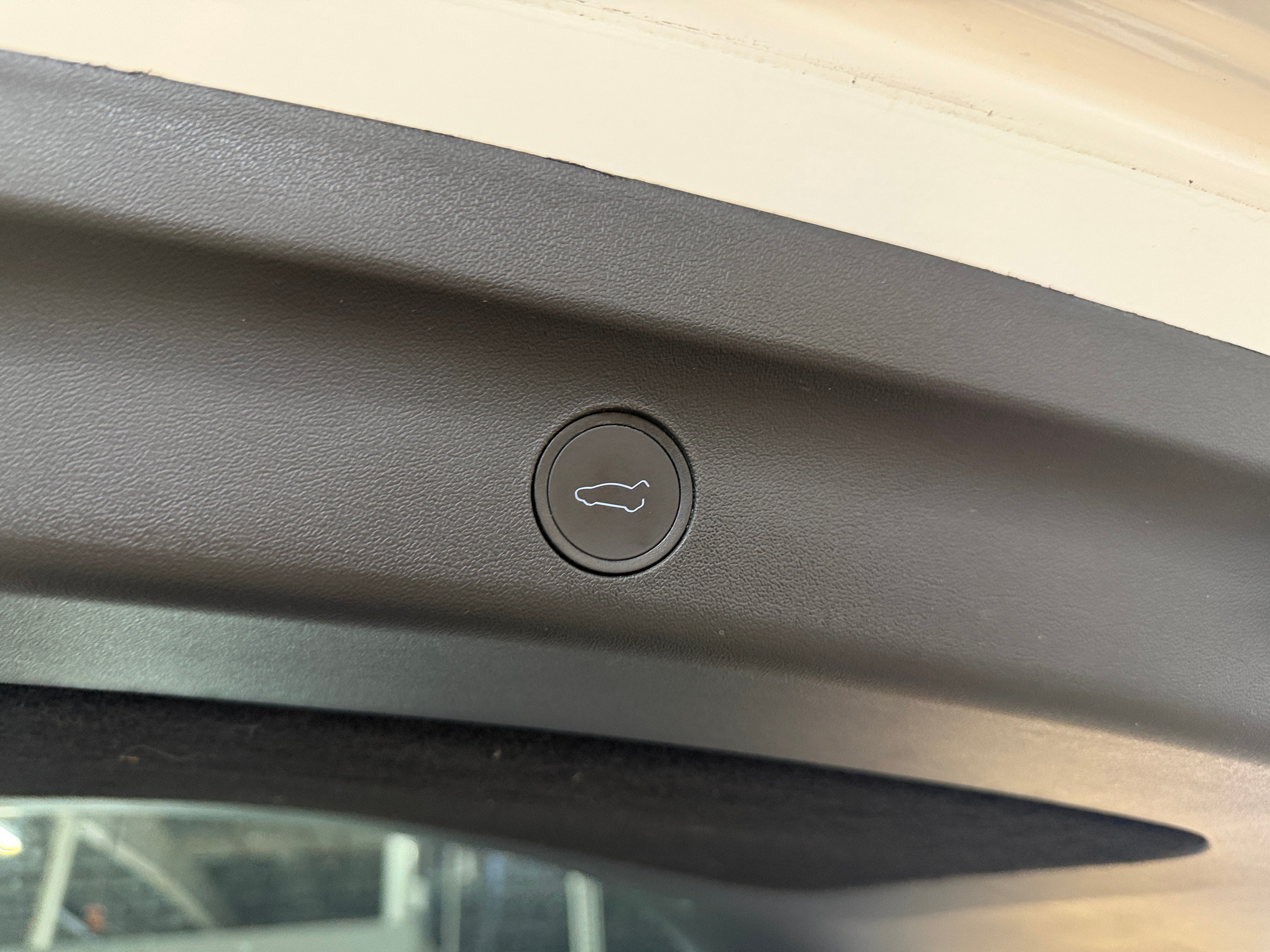 Used 2023 Tesla Model Y Long Range with VIN 7SAYGDEE6PF779185 for sale in Auburn, WA