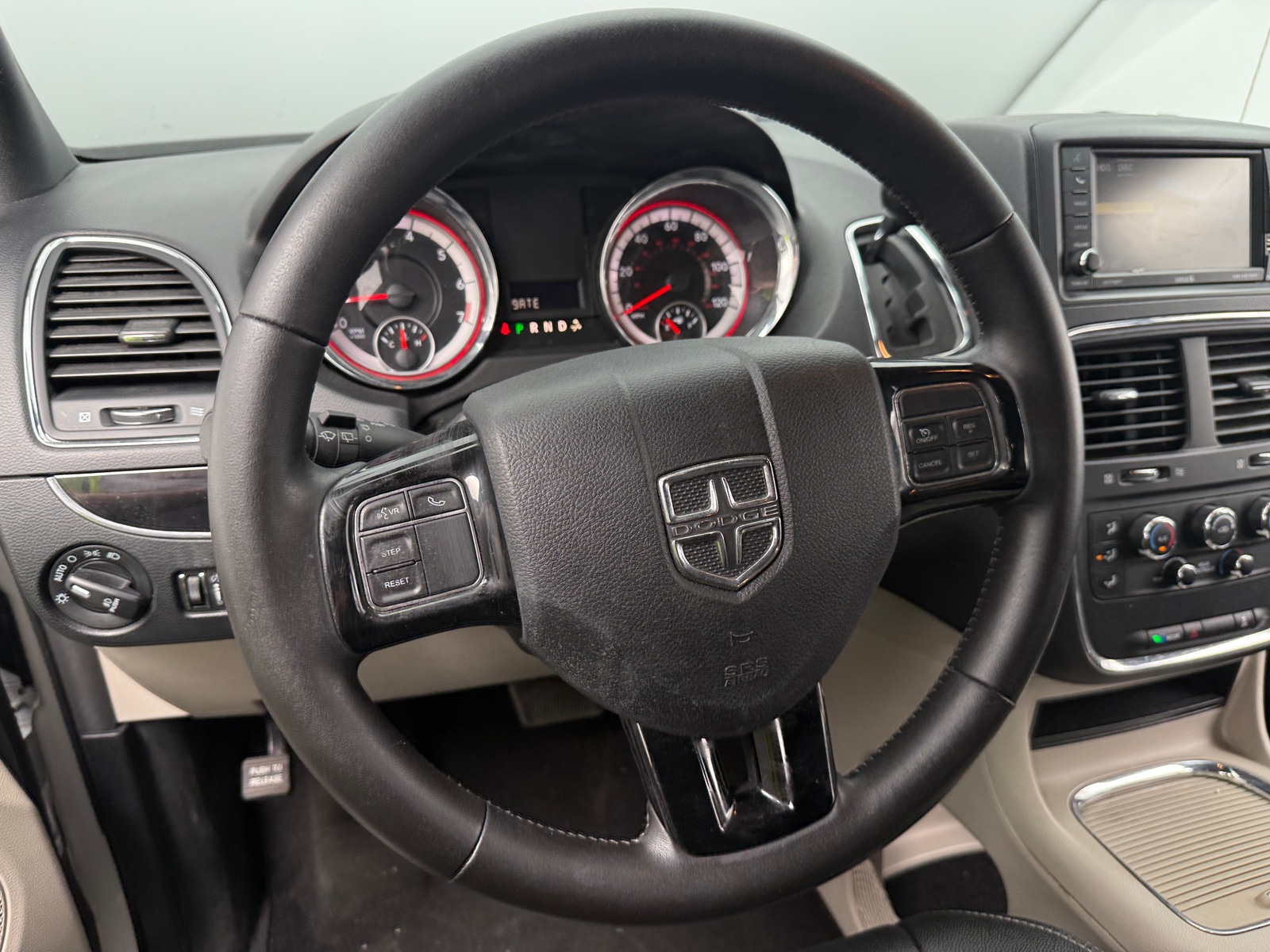 Thumbnail: 2019 Dodge Grand Caravan - 4