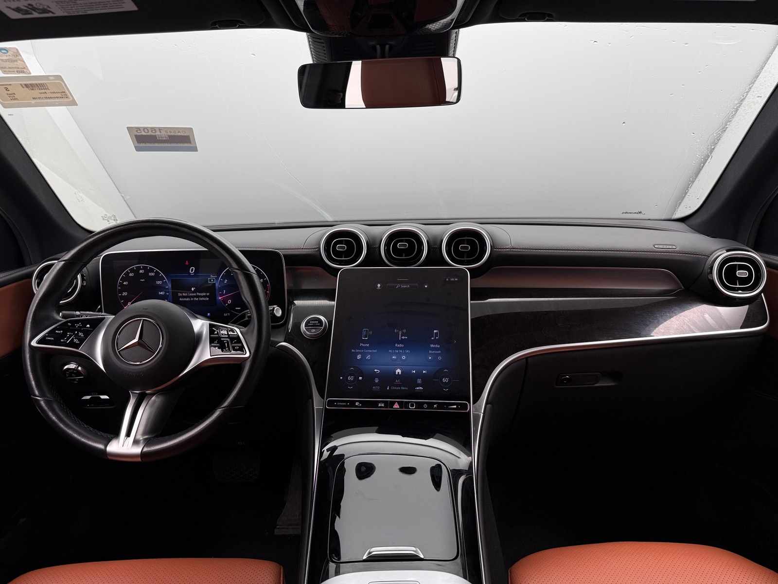 Thumbnail: 2024 Mercedes-Benz GLC - 3