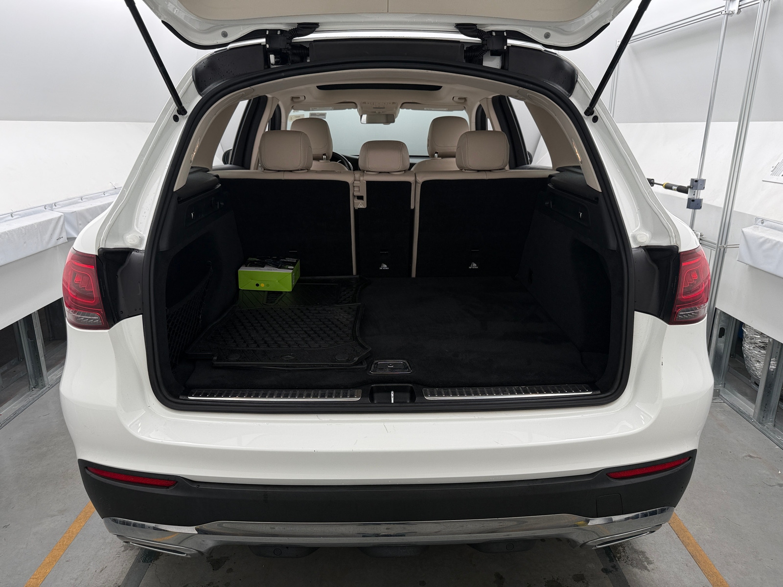 Thumbnail: 2020 Mercedes-Benz GLC - 6