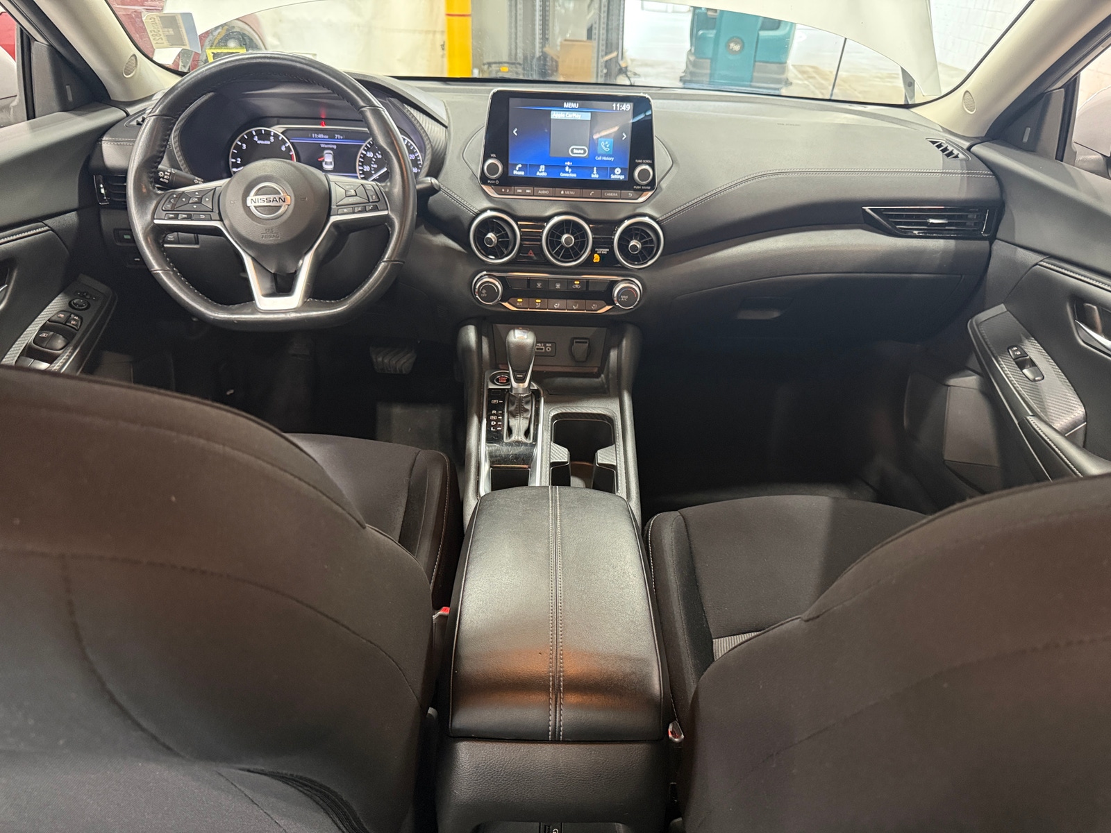 Thumbnail: 2022 Nissan Sentra - 3