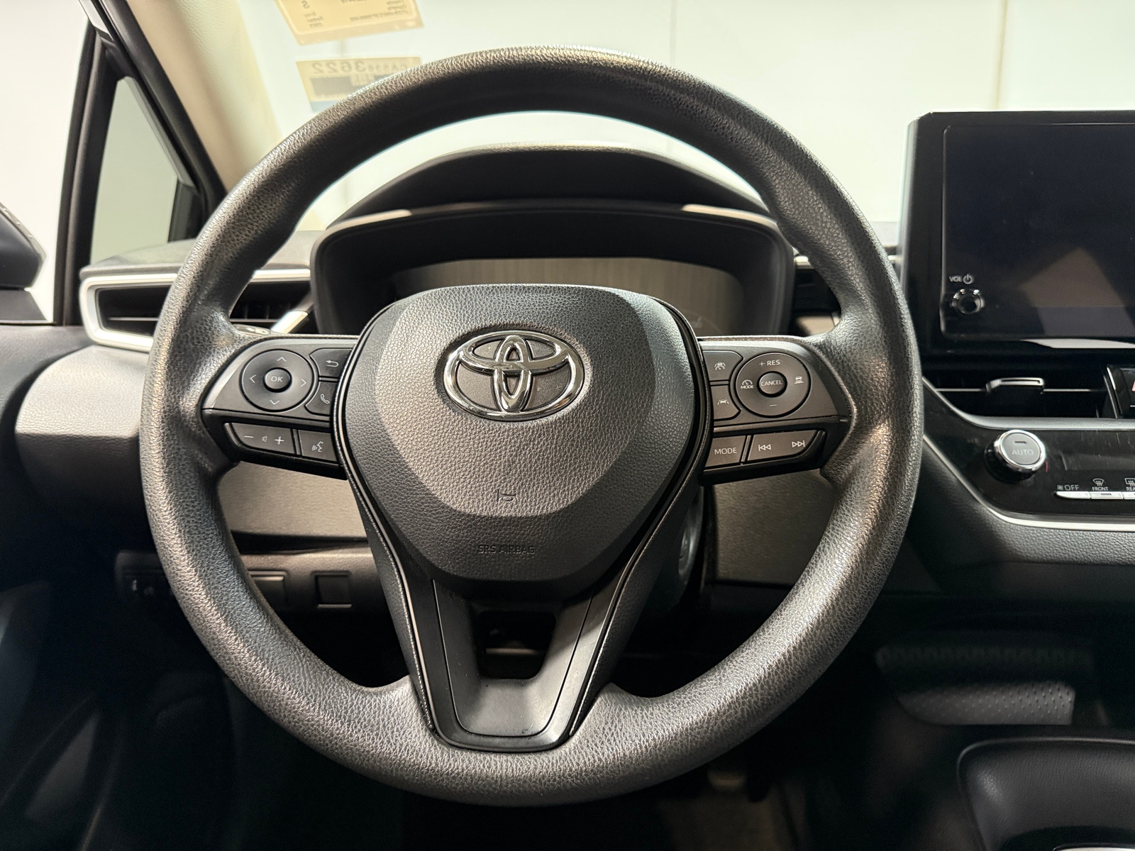 Thumbnail: 2023 Toyota Corolla - 5