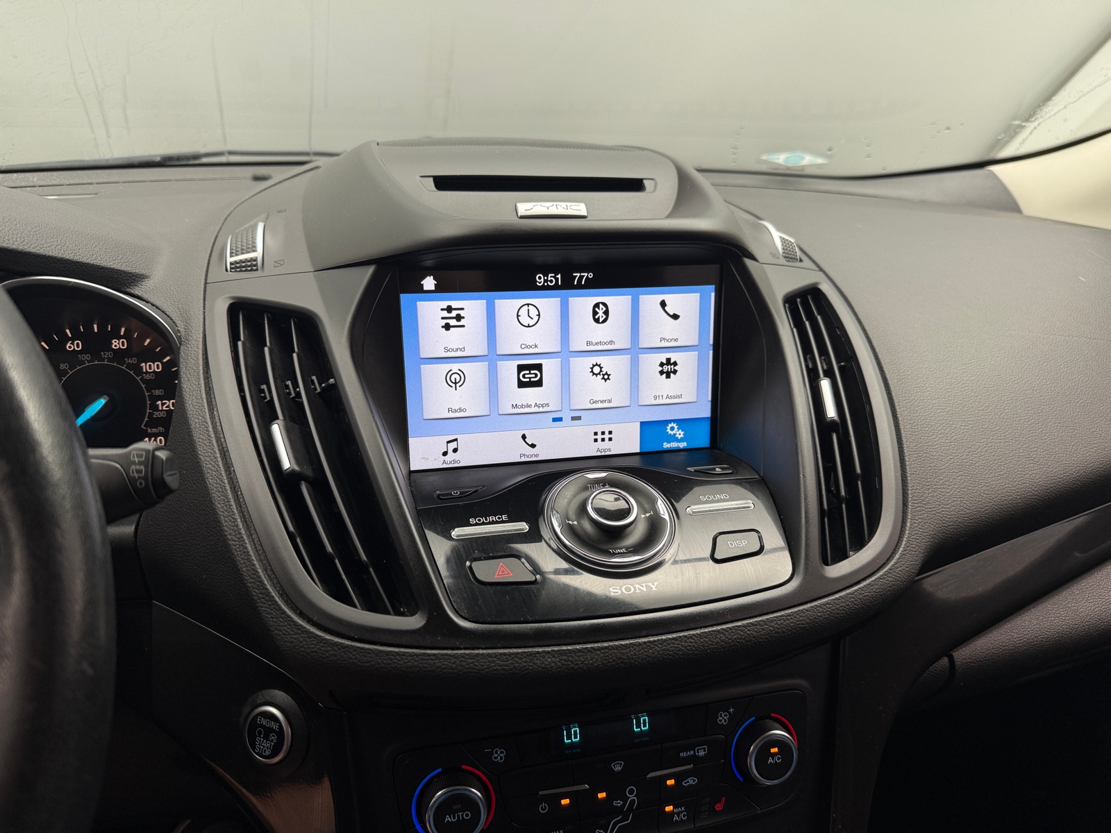 Thumbnail: 2017 Ford Escape - 3