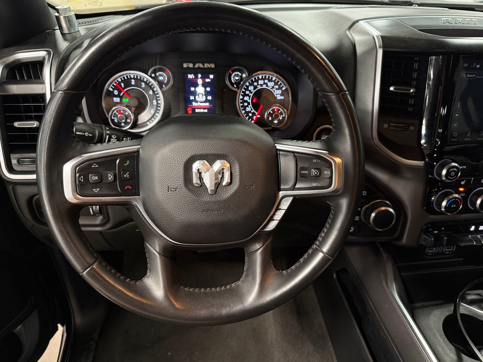Thumbnail: 2024 RAM 1500 - 5