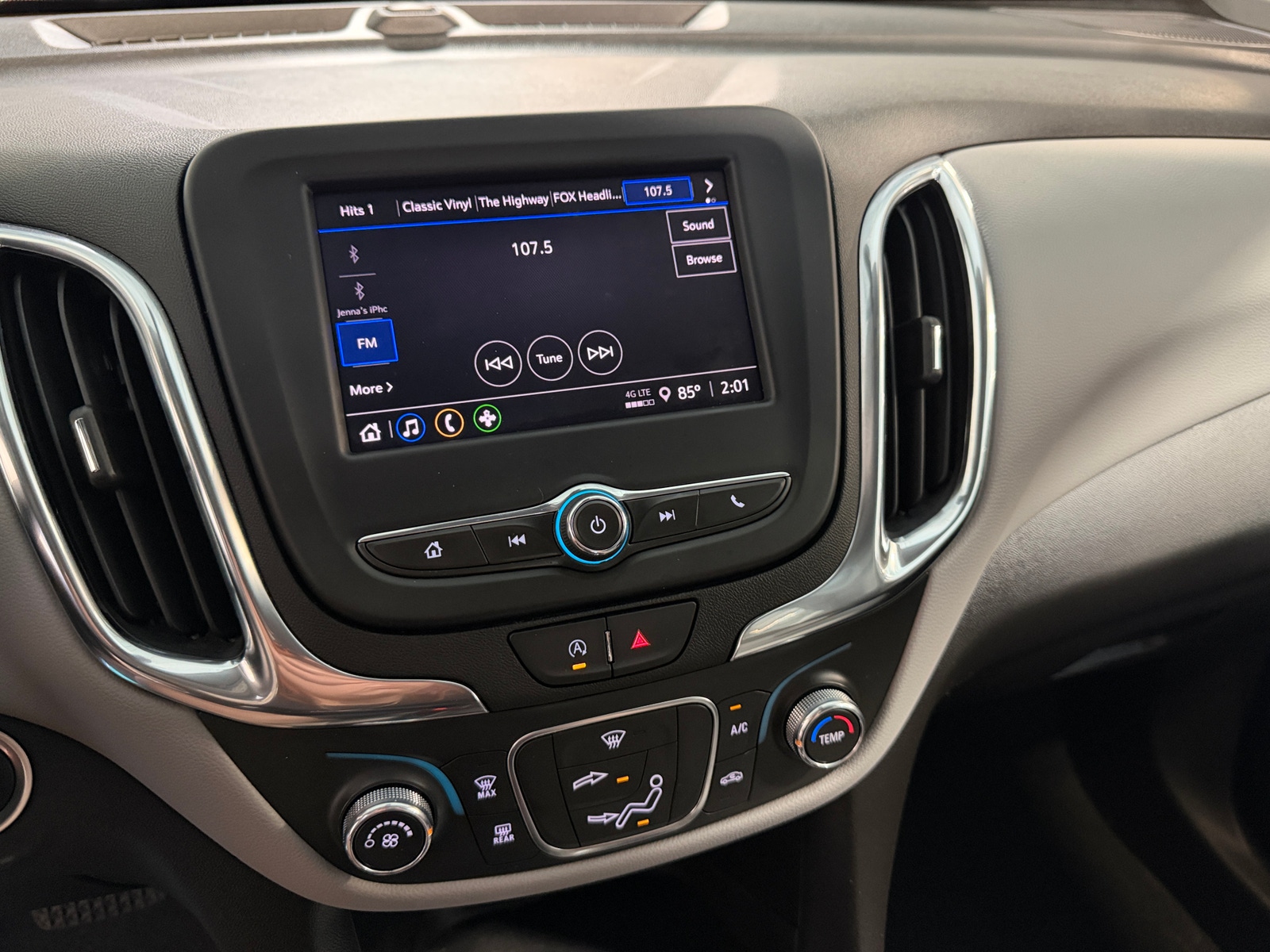 Thumbnail: 2024 Chevrolet Equinox - 4
