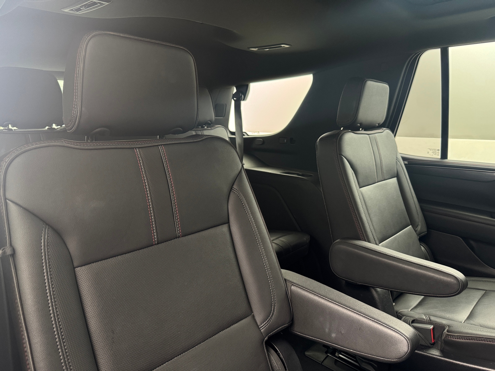 Thumbnail: 2021 Chevrolet Tahoe - 5